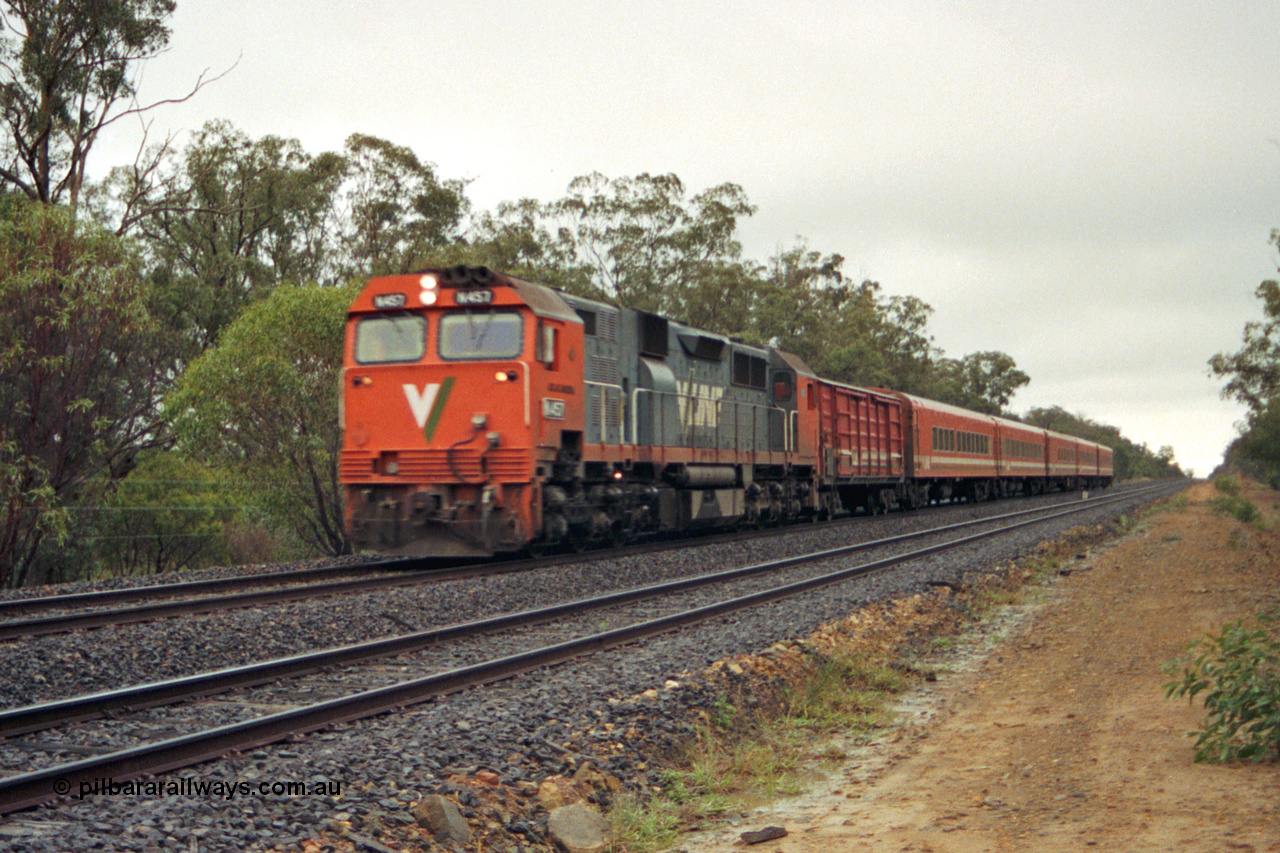 106-28
V/Line broad gauge N class N 457 'City of Mildura' Clyde Engineering EMD model JT22HC-2 serial 85-1225 leads a down Albury passenger train with an N set.
Keywords: N-class;N457;Clyde-Engineering-Somerton-Victoria;EMD;JT22HC-2;85-1225;