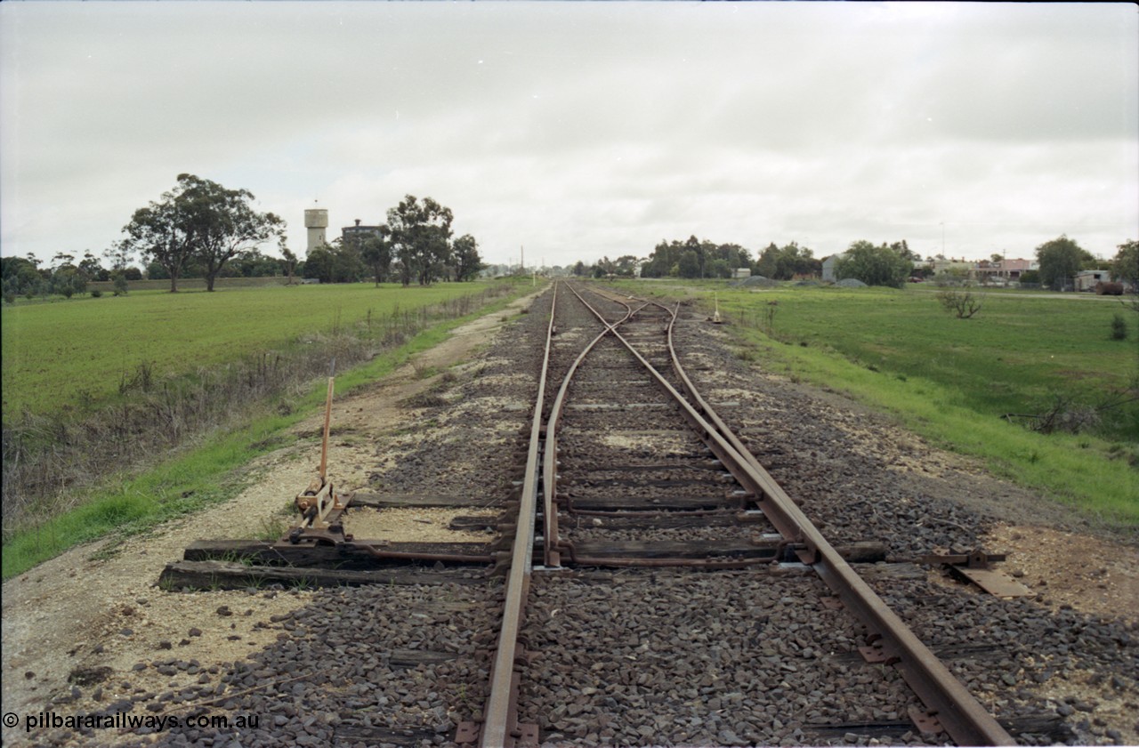 107-10
Tongala station yard overview south end, looking north.
