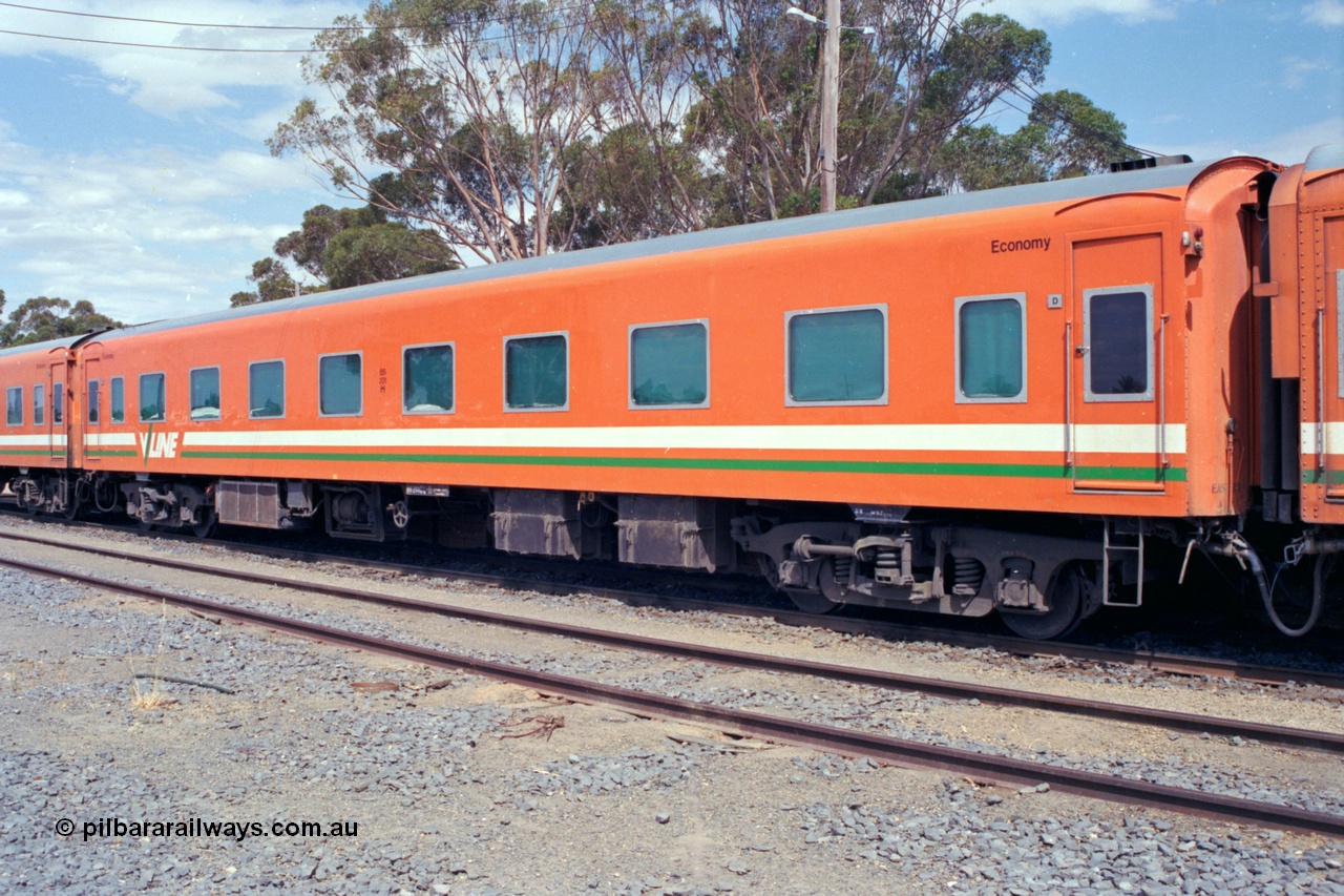 118-24
Cobram, V/Line broad gauge BS type bogie passenger carriage BS 201 part of Z set Z 56. Originally built by Newport Workshops in March 1949 as an AS type First Class sitting car for the Spirit of Progress AS 11, recoded in June 1982 to BS type BS 1 (2nd), then in August 1984 to BS 201.
Keywords: BS-type;BS201;Victorian-Railways-Newport-WS;AS-type;AS11;BS1;