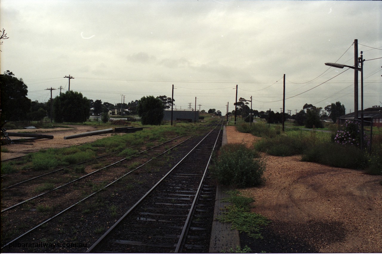 123-2-14
Maffra station yard view, looking towards Stratford, station platform.
