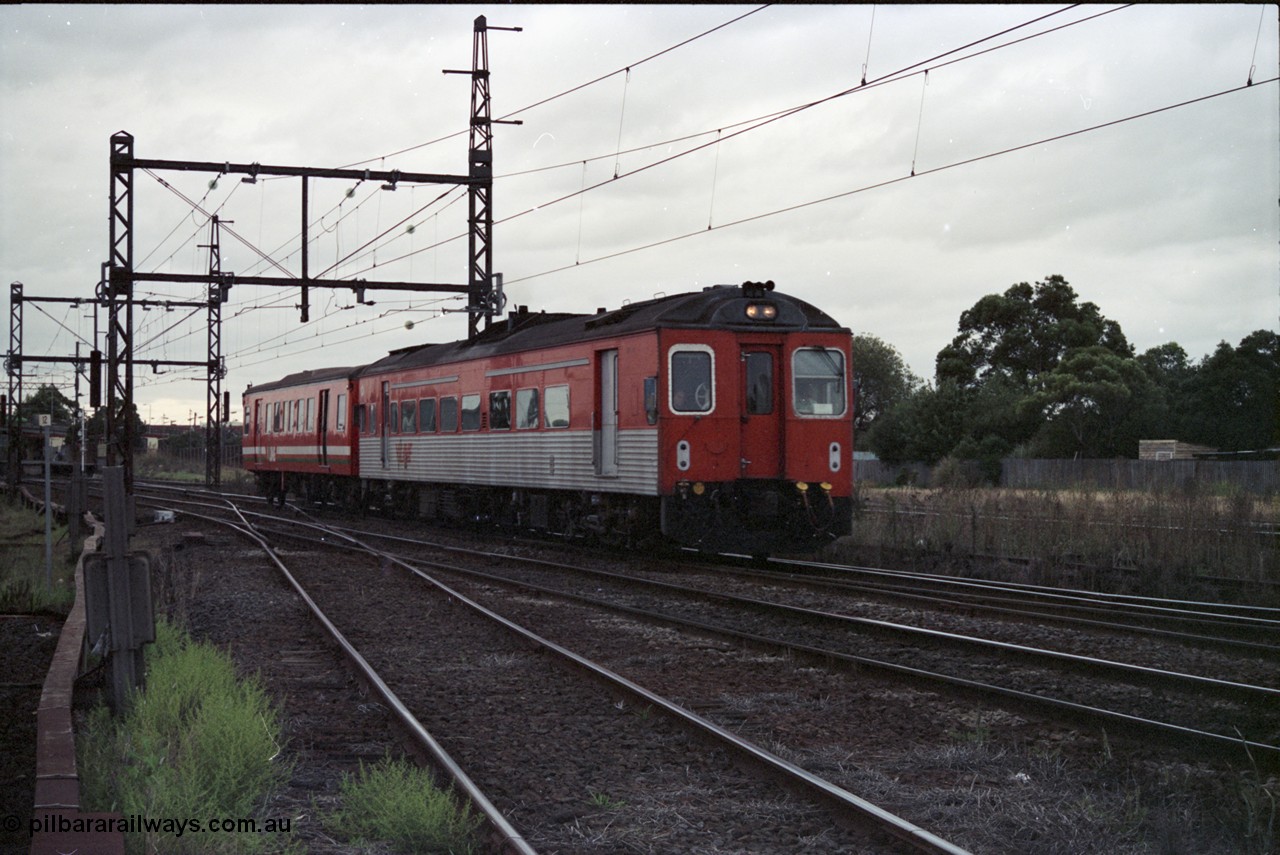 123-2-25
Sunshine V/Line Tulloch built DRC class railmotor and MTH class trailer with an up passenger service.
Keywords: DRC-class;Tulloch-Ltd-NSW;