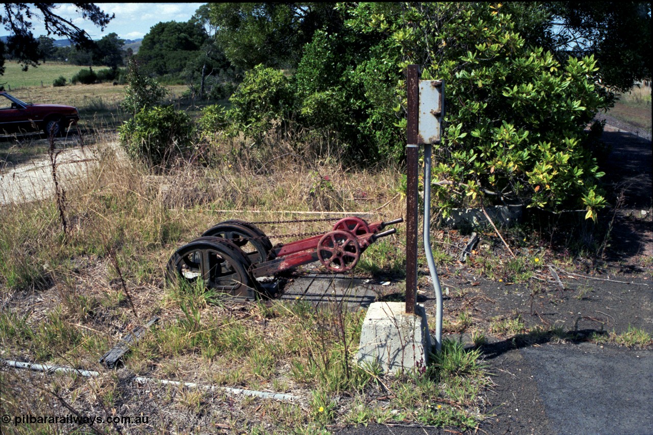 129-3-00
Foster signal levers, signal box.
