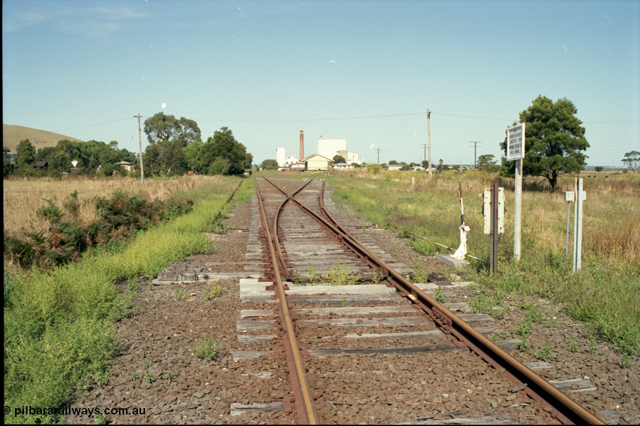 129-3-10
Toora yard overview, looking towards Yarram, staff locked points, lever, interlocking, goods shed.
