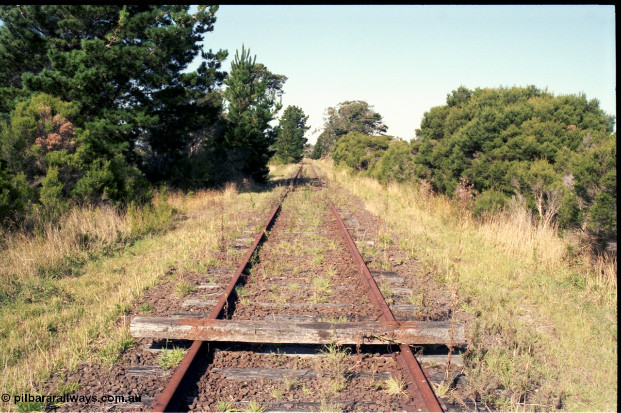 129-3-14
Welshpool track view, looking toward Yarram from baulk.
