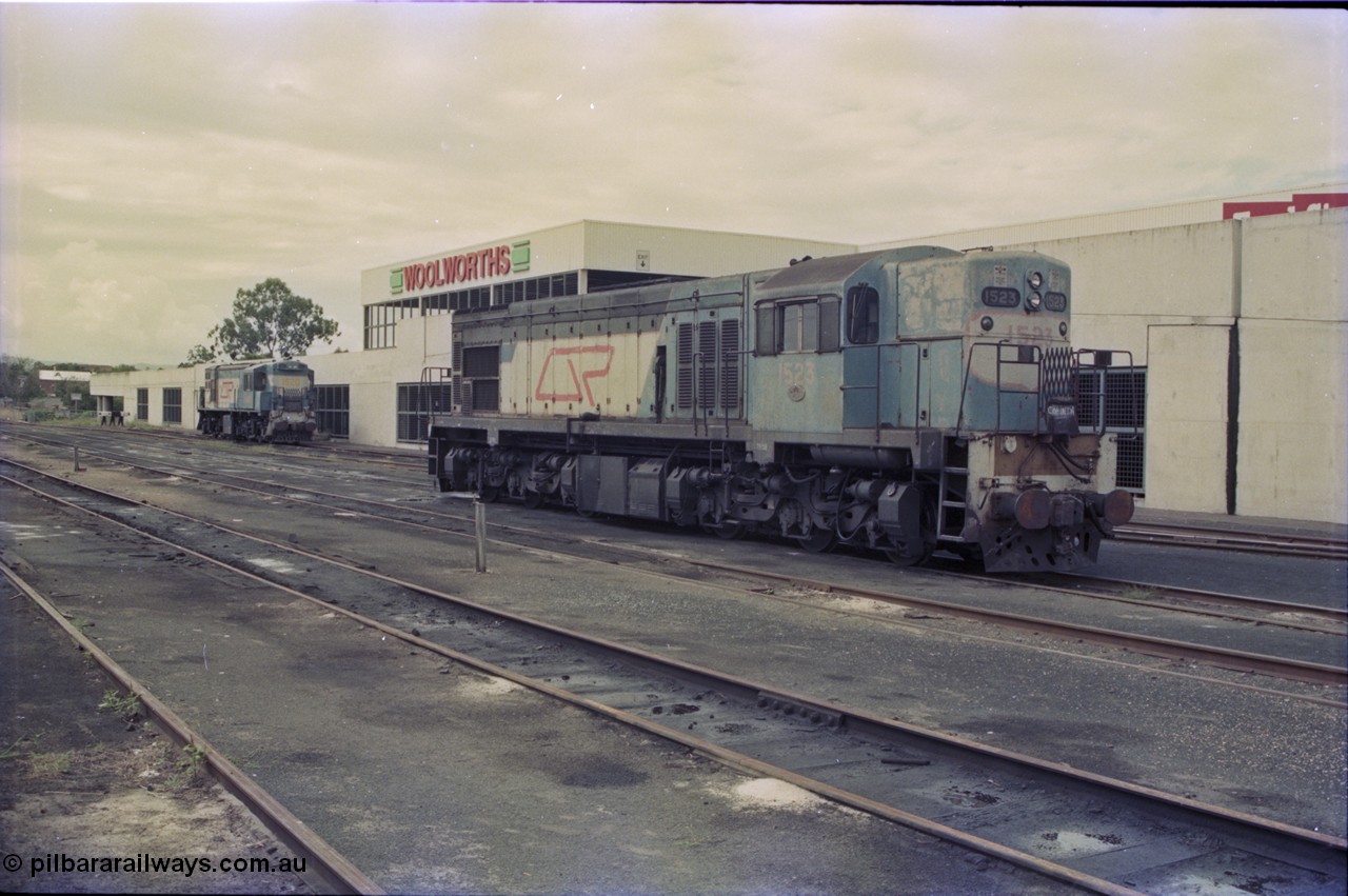 135-00
Ipswich yard, narrow gauge Comeng Qld built (under contract for Clyde Engineering) EMD model GL22C, Queensland Rail's 1502 class unit 1523, in 2005 1523 was rebuilt and now operated by FCAB in Chile as their 1455. In the background is QR English Electric built model RSE92C 1620 class leader 1620.
Keywords: 1502-class;1523;Comeng-Qld;EMD;GL22C;68-647;