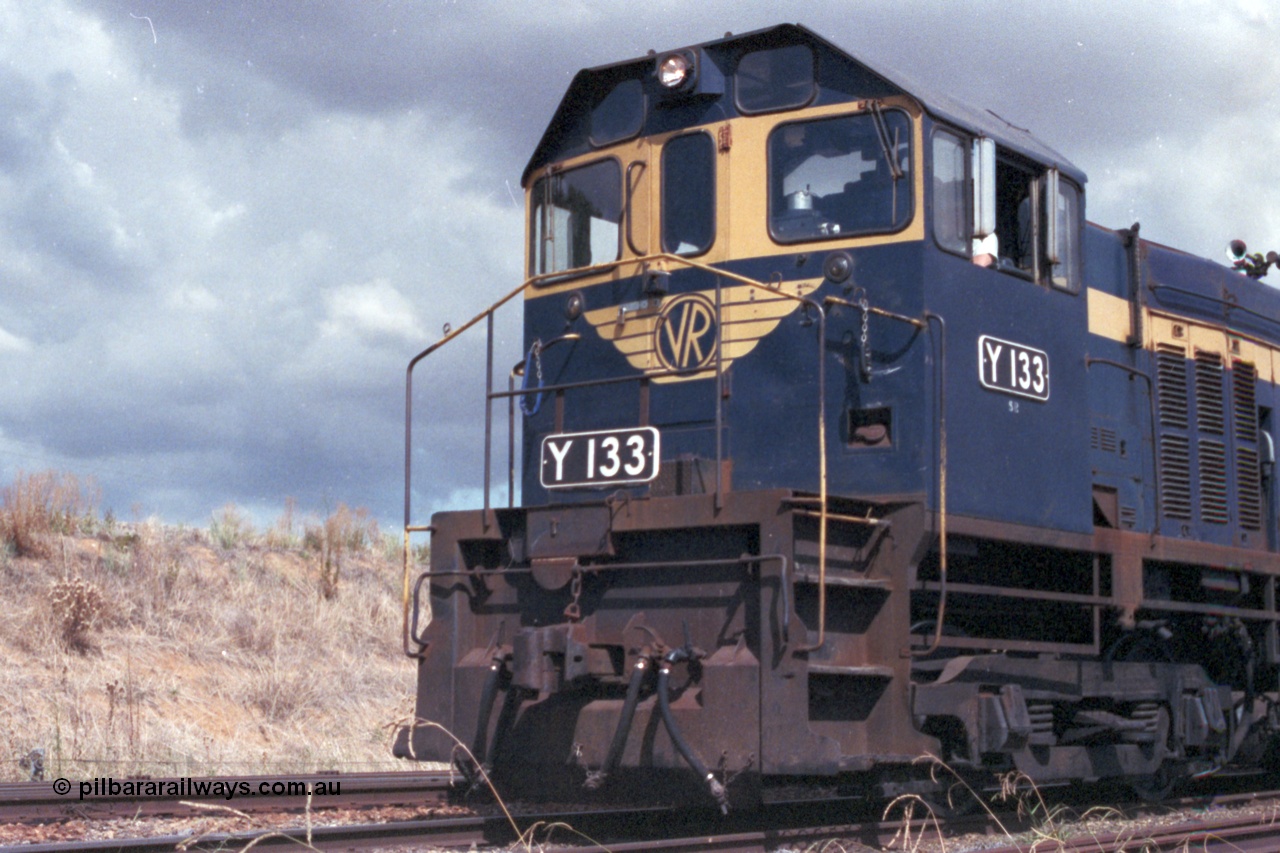 143-16
Springhurst, broad gauge VR liveried Y class Y 133 Clyde Engineering EMD model G6B serial 65-399 leads the down Wahgunyah mixed 'Stringybark Express' special away from Springhurst.
Keywords: Y-class;Y133;Clyde-Engineering-Granville-NSW;EMD;G6B;65-399;