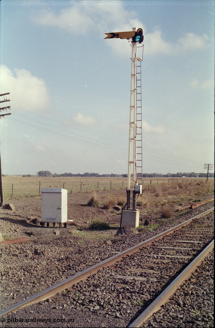 151-04
Gheringhap signal post one, down distant with motorised operator visible.

