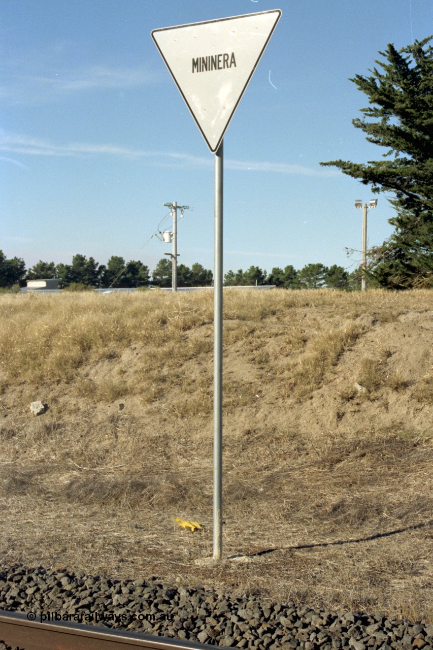 153-3-09
Mininera location sign.
