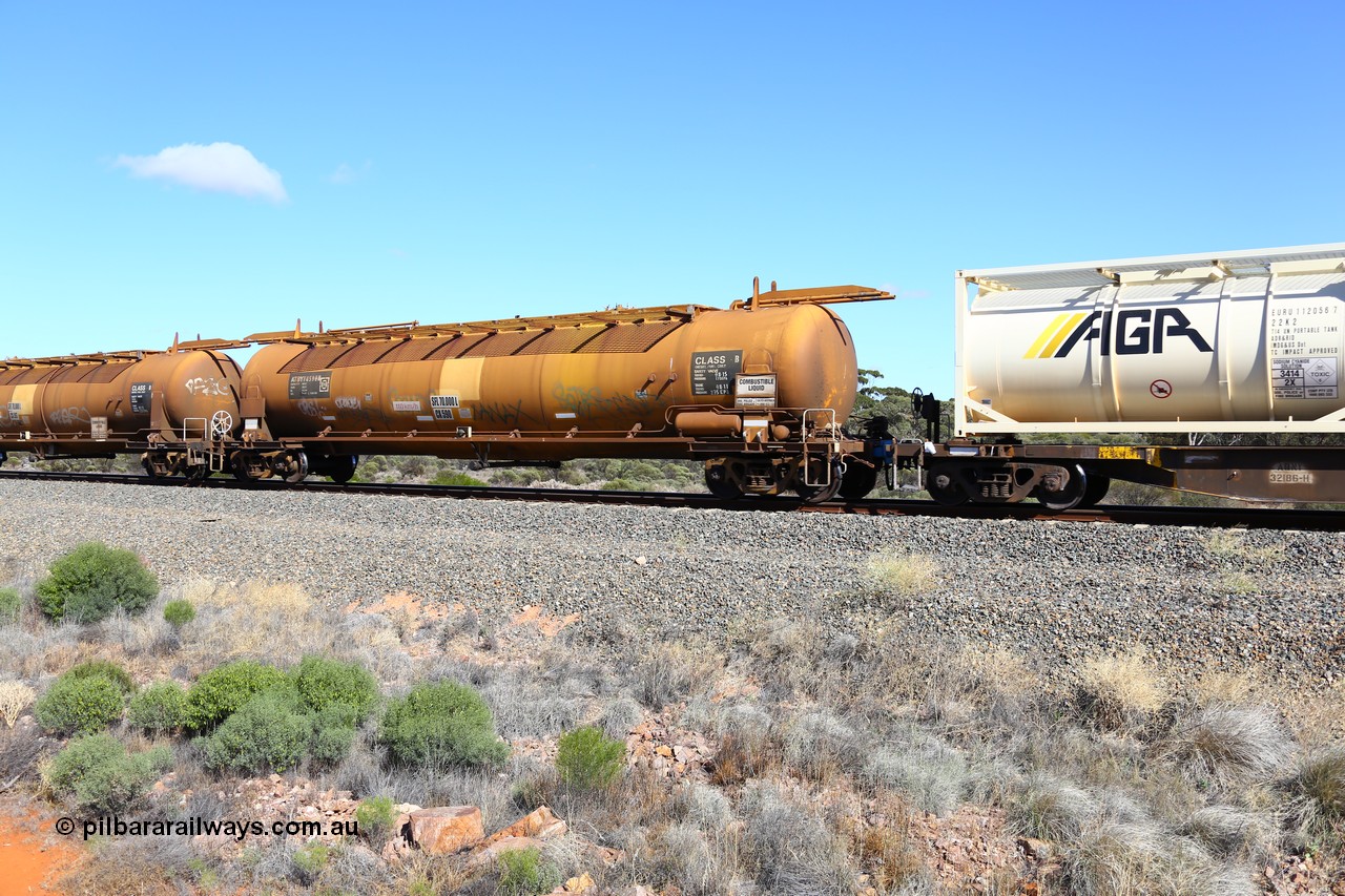 161111 2508
Binduli, Kalgoorlie Freighter train 5025, waggon ATBY 14590 fuel tank waggon built by Westrail Midland Workshops in a batch of nine in 1981-82 for Bain Leasing Pty Ltd as type JPB, 82,000 litres for narrow gauge, recoded to JPBA in 1986, converted to standard gauge as WJPB.
Keywords: ATBY-type;ATBY14590;Westrail-Midland-WS;JPB-type;JPBA-type;WJPB-type;