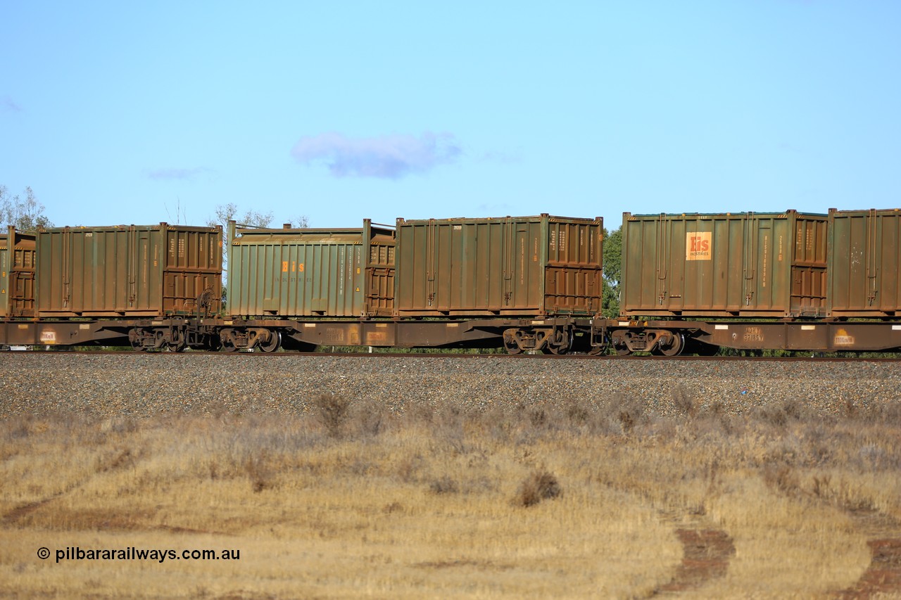161111 2418
Kalgoorlie, Malcolm freighter train 5029, waggon AQNY 32193 one of sixty two waggons built by Goninan WA in 1998 as WQN type for Murrin Murrin container traffic with an undecorated Bis Industries hard-top 25U0 type sulphur container BISU 100013 and a Bis Industries roll-top 55UA type sulphur container SBIU 200634.
Keywords: AQNY-type;AQNY32193;Goninan-WA;WQN-type;