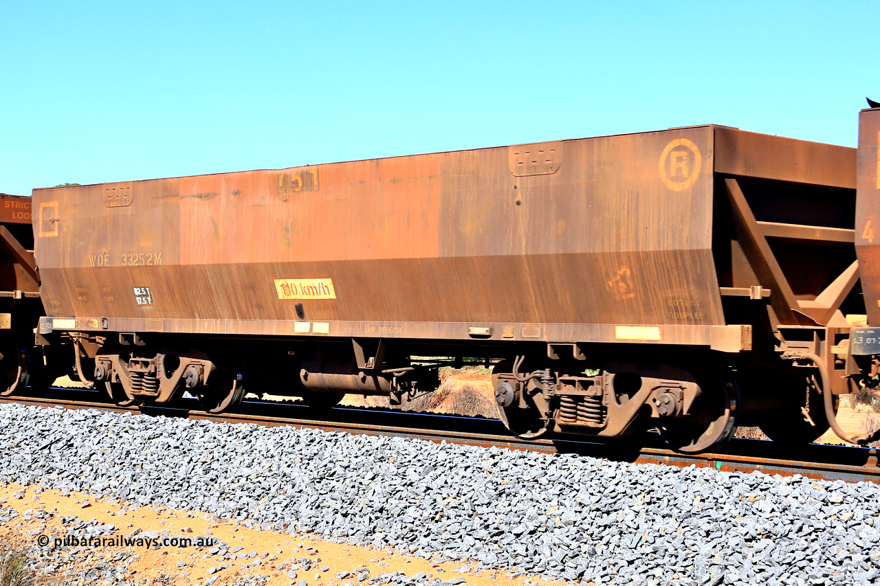240328 2811
WOE type iron ore waggon WOE 33252 is one of a batch of twenty seven built by Goninan WA between September and October 2002 with serial number 950103-019 and fleet number 751, in Mineral Resources traffic 5040 empty Mount Walton iron ore train. March 28, 2024.
Keywords: WOE-type;WOE33252;Goninan-WA;950103-019;