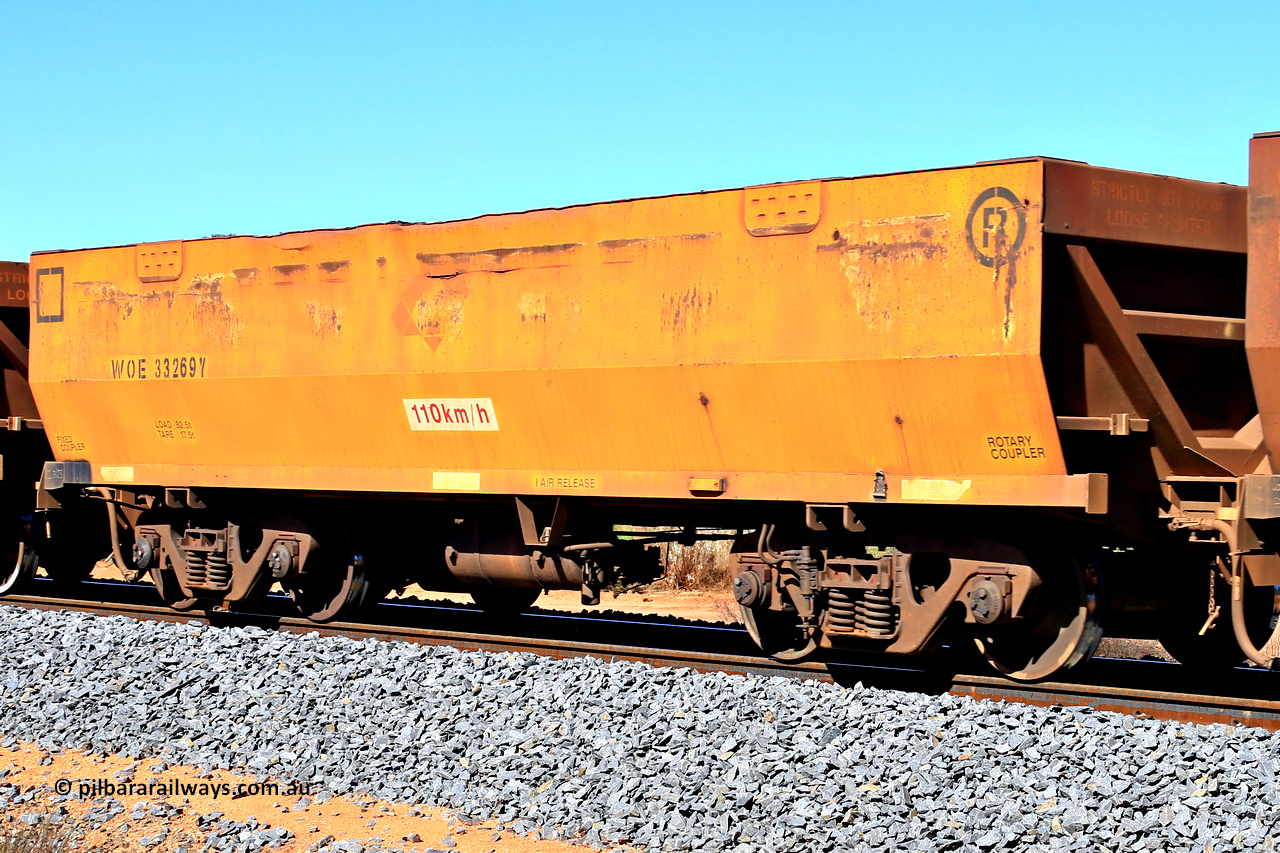 240328 2829
WOE type iron ore waggon WOE 33269 is one of a batch of thirty five built by Goninan WA between January and April 2005 with serial number 950104-009 and was fleet number 768 before getting the Aurizon yellow sides and logo. In Mineral Resources traffic 5040 empty Mount Walton iron ore train. March 28, 2024.
Keywords: WOE-type;WOE33269;Goninan-WA;950104-009;