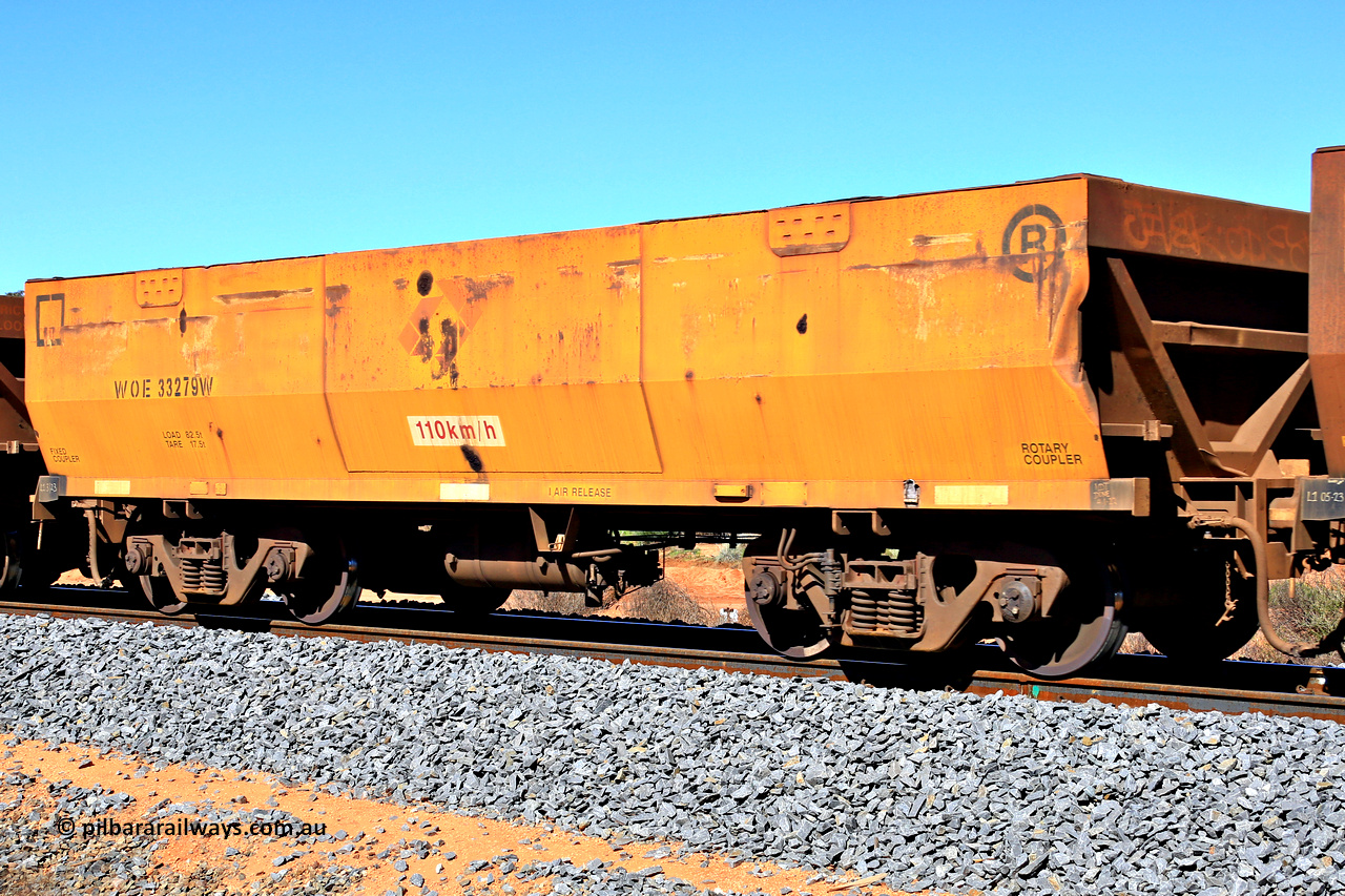 240328 2848
WOE type iron ore waggon WOE 33279 is one of a batch of thirty five built by Goninan WA between January and April 2005 with serial number 950104-019 and had fleet number 778 before the Aurizon yellow painted sides and logo. WOE 33279 was the final of this batch to have the Goninan plate, the following had United Goninan plates. In Mineral Resources traffic 5040 empty Mount Walton iron ore train. March 28, 2024.
Keywords: WOE-type;WOE33279;Goninan-WA;950104-019;
