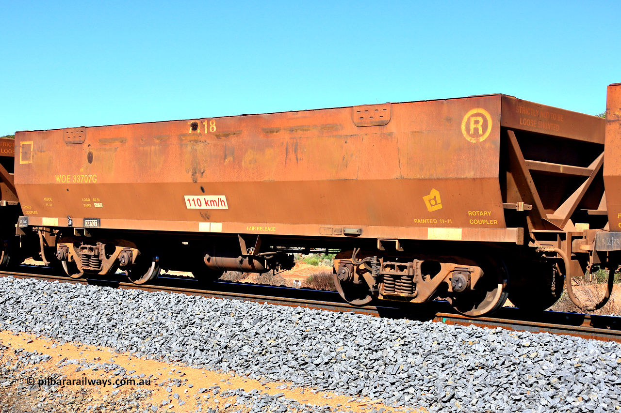 240328 2875
WOE type iron ore waggon WOE 33707 is from a batch of two hundred and twenty seven built by UGL Rail WA between from 08-2011 and 02-2012 of the current style of 82.5 tonne load capacity WOE class waggons and had fleet number 7118, in Mineral Resources traffic 5040 empty Mount Walton iron ore train. March 28, 2024.
Keywords: WOE-type;WOE33707;UGL-Rail-WA;R0067-119;