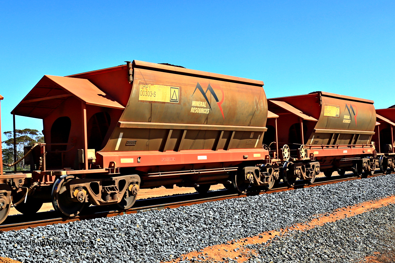 240328 2984
Loaded Koolyanobbing iron ore train 5041 with Mineral Resources Ltd MHPY type iron ore waggons MHPY 00303 and MHPY 00304 built by CSR Yangtze Co China with serial numbers 2014 / 382-303 and 2014 / 382-304 in 2014 as a batch of 382 pairs, these bottom discharge hopper waggons are operated in 'married' pairs. March 28, 2024.
Keywords: MHPY-type;MHPY00303;2014/382-303;MHPY00304;2014/382-304;CSR-Yangtze-Rolling-Stock-Co-China;
