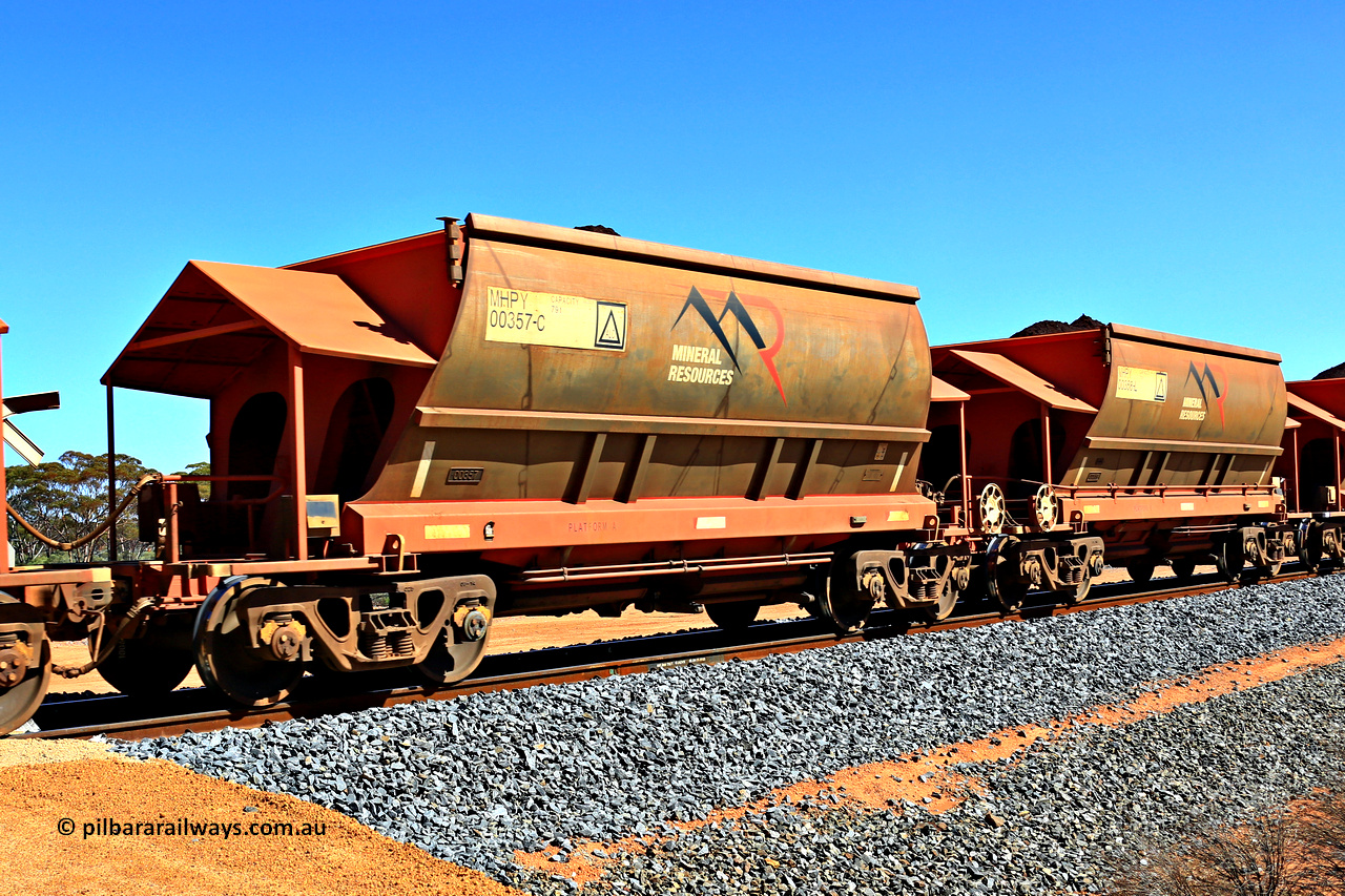 240328 2999
Loaded Koolyanobbing iron ore train 5041 with Mineral Resources Ltd MHPY type iron ore waggons MHPY 00357 and MHPY 00358 built by CSR Yangtze Co China with serial numbers 2014 / 382-357 and 2014 / 382-358 in 2014 as a batch of 382 pairs, these bottom discharge hopper waggons are operated in 'married' pairs. March 28, 2024.
Keywords: MHPY-type;MHPY00357;2014/382-357;MHPY00358;2014/382-358;CSR-Yangtze-Rolling-Stock-Co-China;