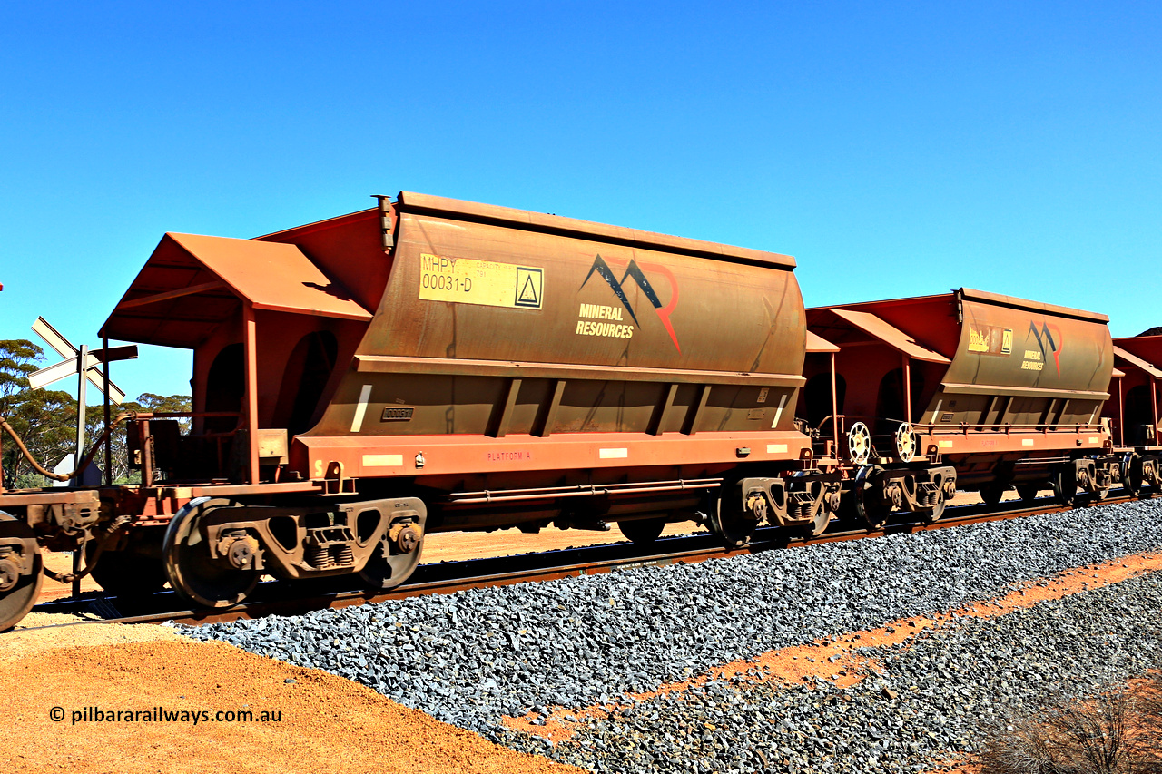 240328 3021
Loaded Koolyanobbing iron ore train 5041 with Mineral Resources Ltd MHPY type iron ore waggons MHPY 00031 and MHPY 00032 built by CSR Yangtze Co China with serial numbers 2014 / 382-31 and 2014 / 382-32 in 2014 as a batch of 382 pairs, these bottom discharge hopper waggons are operated in 'married' pairs. March 28, 2024.
Keywords: MHPY-type;MHPY00031;2014/382-31;MHPY00032;2014/382-32;CSR-Yangtze-Rolling-Stock-Co-China;