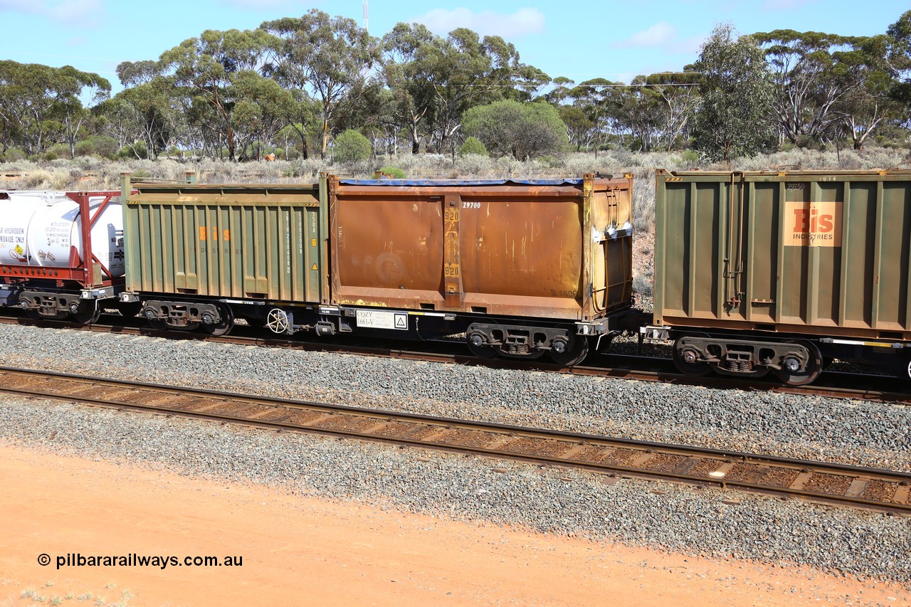 161112 3002
West Kalgoorlie, loaded Malcolm sulphur train 6029, CQZY type waggon CQZY 1661, built by CIMC at Dalian China for CFCLA and one of fifteen on lease to Aurizon with original style sulphur container S169R G920 with sliding tarpaulin and Bis Industries roll-top type 55UA container SBIU 200608.
Keywords: CQZY-type;CQZY1661;CIMC-Dalian-China;