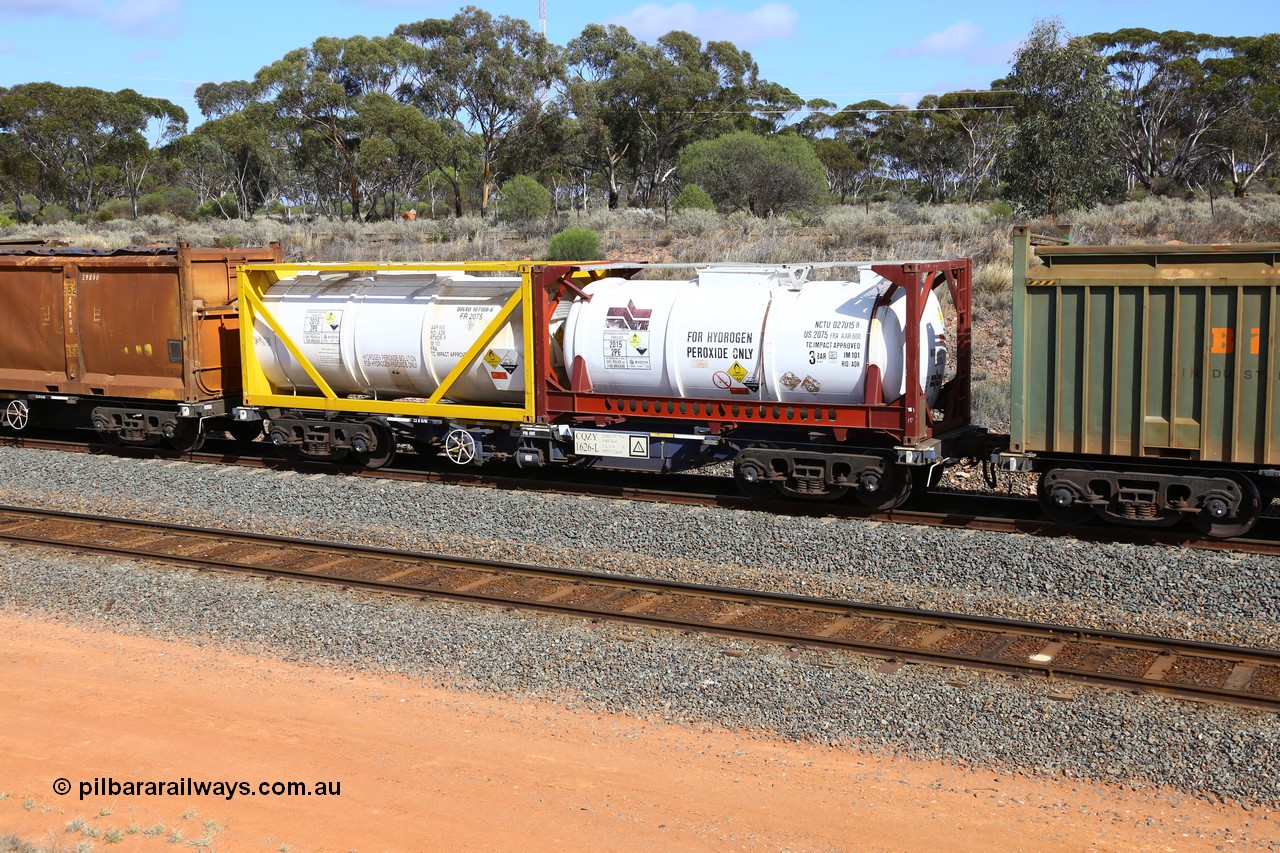 161112 3003
West Kalgoorlie, loaded Malcolm sulphur train 6029, CQZY type waggon CQZY 1626, built by CIMC at Dalian China for CFCLA and one of fifteen on lease to Aurizon with two Evonik TEU 2075 type tanktainers for hydrogen peroxide, NCTU 027015 and DWAU 107180.
Keywords: CQZY-type;CQZY1626;CIMC-Dalian-China;