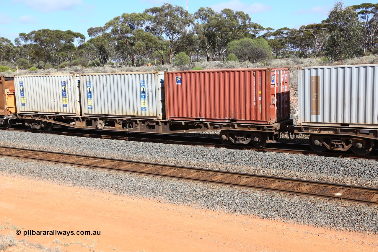 161112 3013
West Kalgoorlie, loaded Malcolm sulphur train 6029, AQWY type waggon AQWY 30214, one of forty five waggons built by WAGR Midland Workshops as WFX type in 1974, loaded with three TEU 22G1 type containers, FCIU 277768, RWLU 814079 and RWLU 704726.
Keywords: AQWY-type;AQWY30214;WAGR-Midland-WS;WFX-type;WQCX-type;AQCY-type;