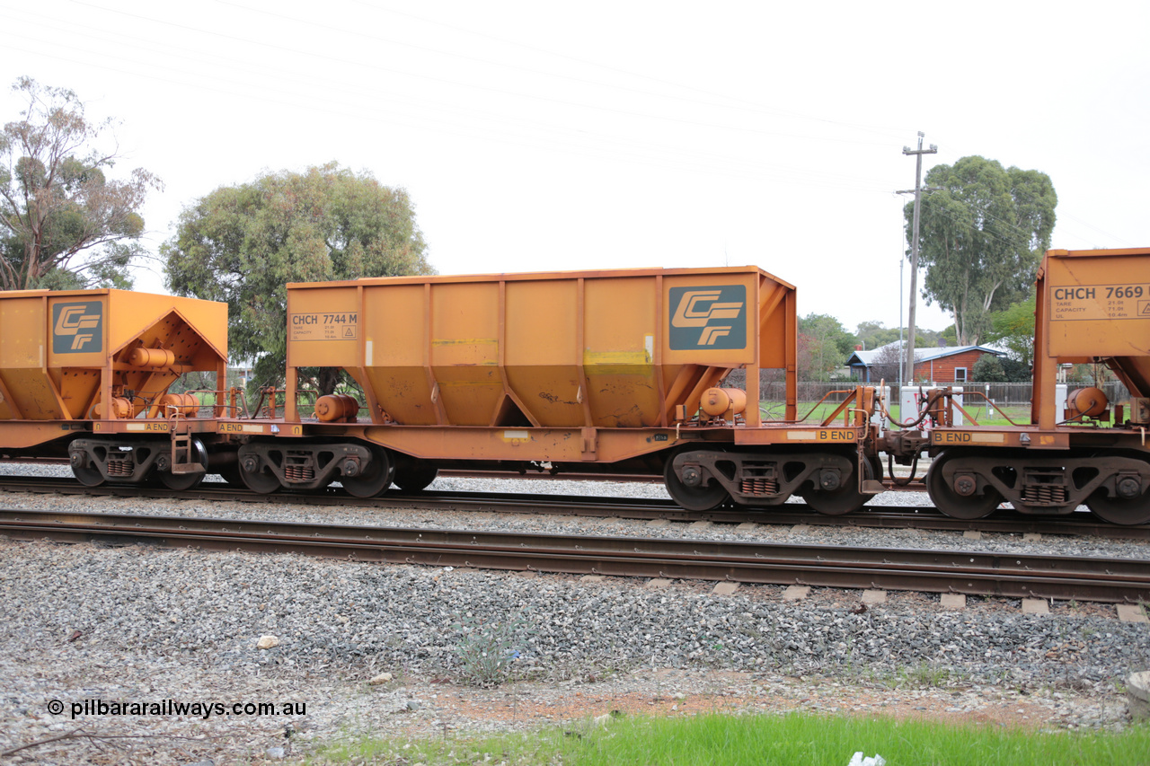 140601 4472
Woodbridge, empty Carina bound iron ore train #1035, CFCLA leased CHCH type waggon CHCH 7744 these waggons were rebuilt between 2010 and 2012 by Bluebird Rail Operations SA from former Goldsworthy Mining hopper waggons originally built by Tomlinson WA and Scotts of Ipswich Qld back in the 60's to early 80's. 1st June 2014.
Keywords: CHCH-type;CHCH7744;Bluebird-Rail-Operations-SA;2010/201-144;