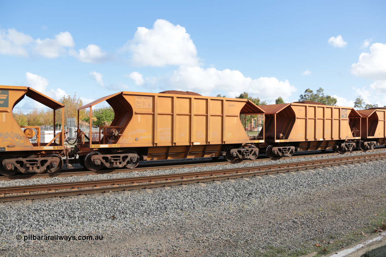 140601 4617
Midland, loaded iron ore train #1030 heading to Kwinana, CFCLA leased CHEY type waggon CHEY 8059 one pair of 120 bar coupled pairs built by Bluebird Rail Operations SA in 2011-12. 1st June 2014.
Keywords: CHEY-type;CHEY8059;Bluebird-Rail-Operations-SA;2011/120-59;