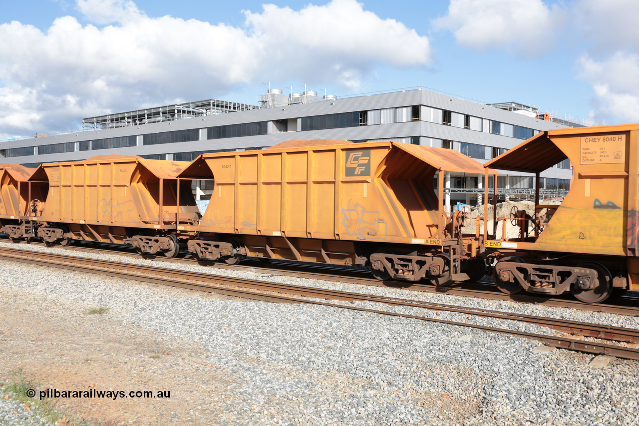 140601 4622
Midland, loaded iron ore train #1030 heading to Kwinana, CFCLA leased CHEY type waggon CHEY 8042 one pair of 120 bar coupled pairs built by Bluebird Rail Operations SA in 2011-12. 1st June 2014.
Keywords: CHEY-type;CHEY8042;Bluebird-Rail-Operations-SA;2011/120-42;