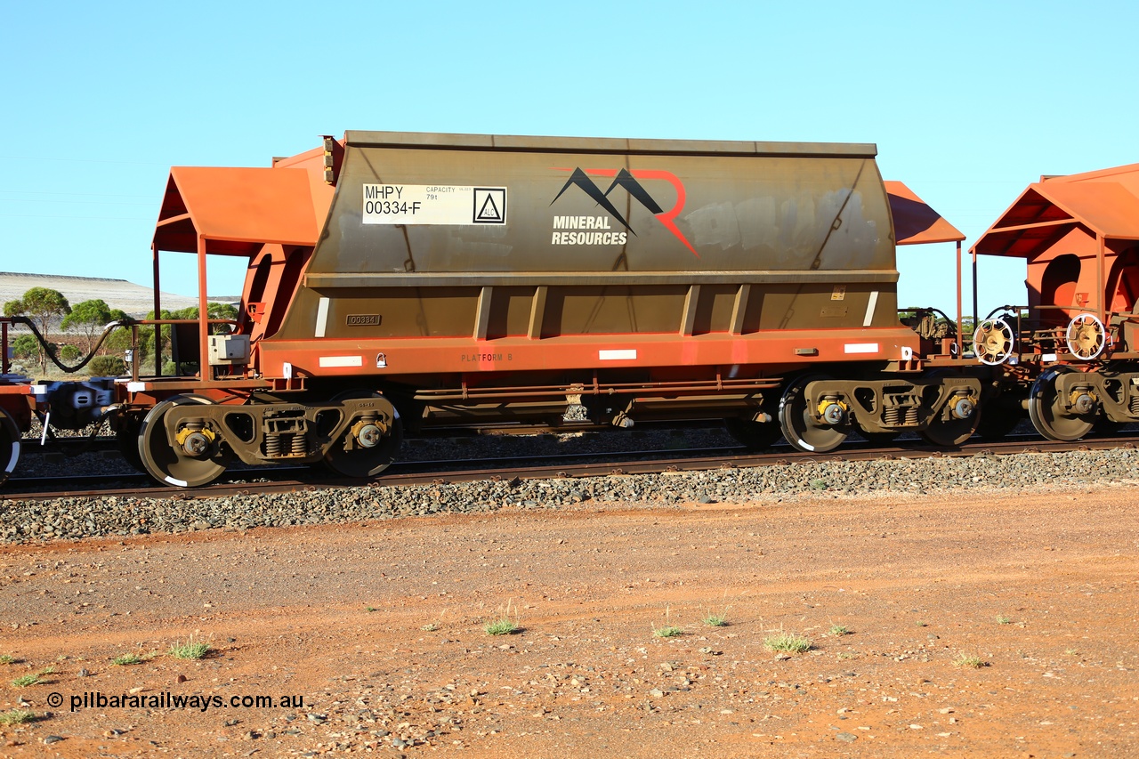 190107 0442
Parkeston, Mineral Resources Ltd MHPY type iron ore waggon MHPY 00334 built by CSR Yangtze Co China in 2014 as a batch of 382 units, these bottom discharge hopper waggons are operated in 'married' pairs.
Keywords: MHPY-type;MHPY00334;2014/382-334;CSR-Yangtze-Rolling-Stock-Co-China;