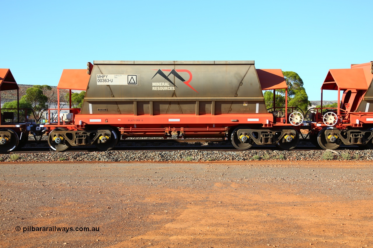 190107 0455
Parkeston, Mineral Resources Ltd MHPY type iron ore waggon MHPY 00363 built by CSR Yangtze Co China in 2014 as a batch of 382 units, these bottom discharge hopper waggons are operated in 'married' pairs.
Keywords: MHPY-type;MHPY00363;2014/382-363;CSR-Yangtze-Rolling-Stock-Co-China;