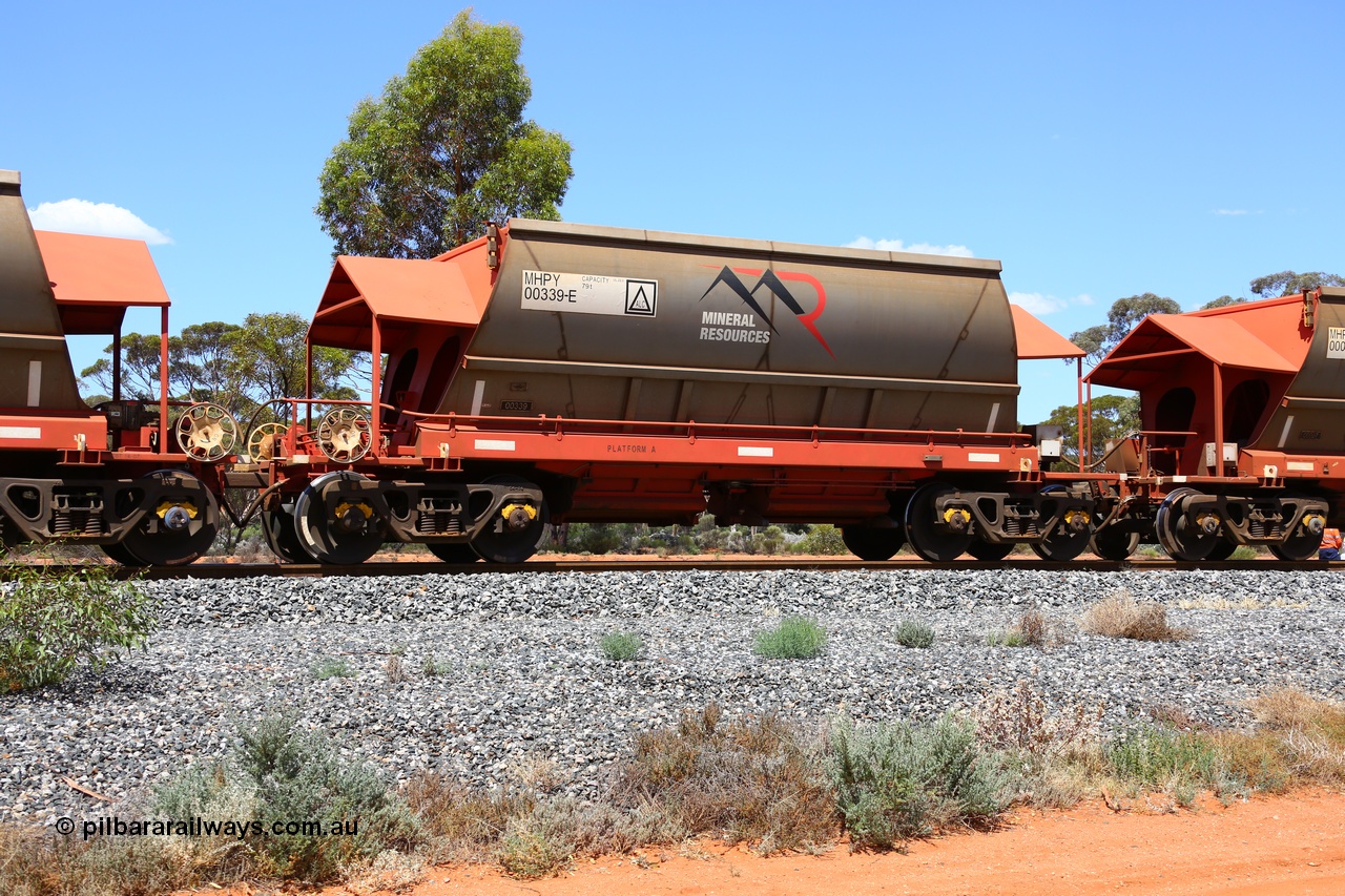 190107 0547
Binduli, on empty Mineral Resources Ltd iron ore train service from Esperance to Koolyanobbing 2034 with MRL's MHPY type iron ore waggon MHPY 00339 built by CSR Yangtze Co China serial 2014/382-339 in 2014 as a batch of 382 units, these bottom discharge hopper waggons are operated in 'married' pairs.
Keywords: MHPY-type;MHPY00339;2014/382-339;CSR-Yangtze-Rolling-Stock-Co-China;