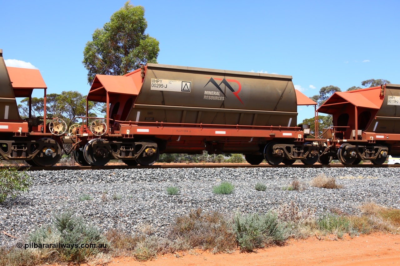 190107 0565
Binduli, on empty Mineral Resources Ltd iron ore train service from Esperance to Koolyanobbing 2034 with MRL's MHPY type iron ore waggon MHPY 00295 built by CSR Yangtze Co China serial 2014/382-295 in 2014 as a batch of 382 units, these bottom discharge hopper waggons are operated in 'married' pairs.
Keywords: MHPY-type;MHPY00295;2014/382-295;CSR-Yangtze-Rolling-Stock-Co-China;