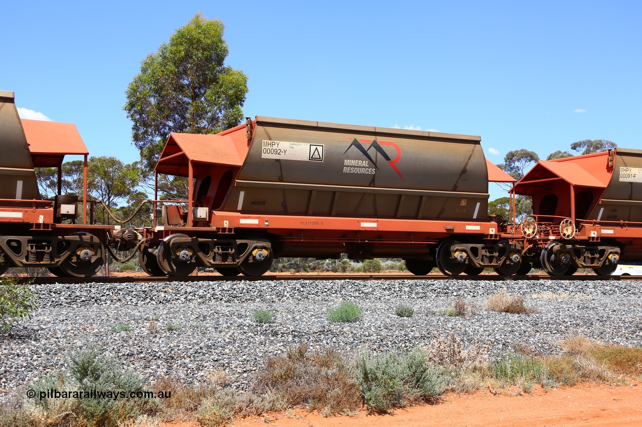 190107 0570
Binduli, on empty Mineral Resources Ltd iron ore train service from Esperance to Koolyanobbing 2034 with MRL's MHPY type iron ore waggon MHPY 00092 built by CSR Yangtze Co China serial 2014/382-92 in 2014 as a batch of 382 units, these bottom discharge hopper waggons are operated in 'married' pairs.
Keywords: MHPY-type;MHPY00092;2014/382-92;CSR-Yangtze-Rolling-Stock-Co-China;