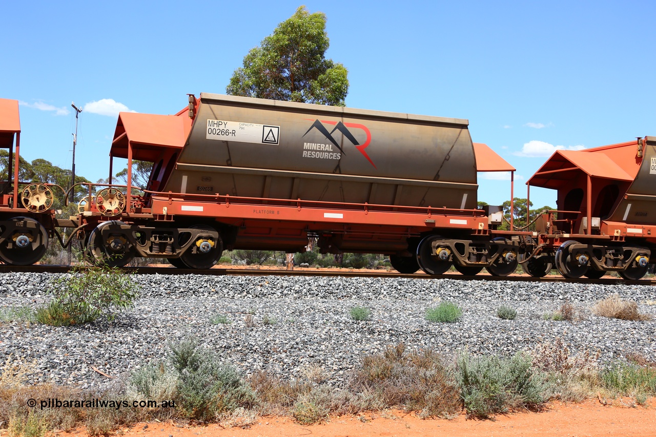 190107 0603
Binduli, on empty Mineral Resources Ltd iron ore train service from Esperance to Koolyanobbing 2034 with MRL's MHPY type iron ore waggon MHPY 00266 built by CSR Yangtze Co China serial 2014/382-266 in 2014 as a batch of 382 units, these bottom discharge hopper waggons are operated in 'married' pairs.
Keywords: MHPY-type;MHPY00266;2014/382-266;CSR-Yangtze-Rolling-Stock-Co-China;