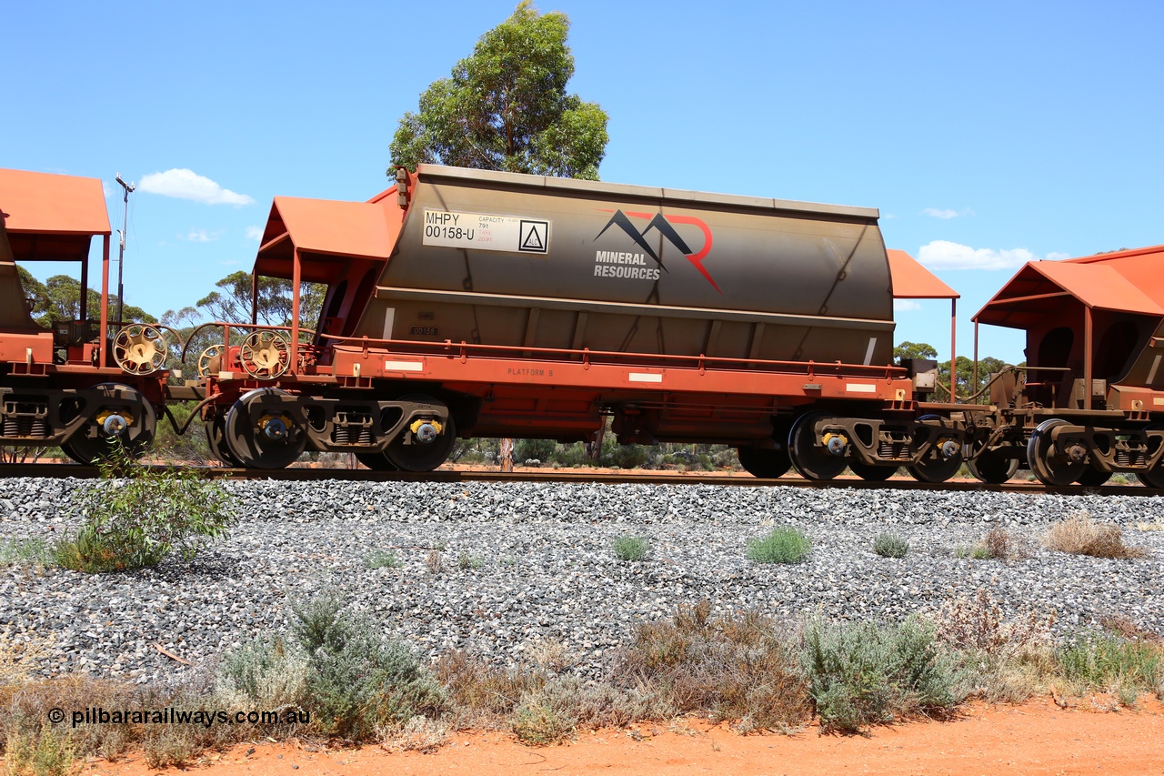 190107 0605
Binduli, on empty Mineral Resources Ltd iron ore train service from Esperance to Koolyanobbing 2034 with MRL's MHPY type iron ore waggon MHPY 00158 built by CSR Yangtze Co China serial 2014/382-158 in 2014 as a batch of 382 units, these bottom discharge hopper waggons are operated in 'married' pairs.
Keywords: MHPY-type;MHPY00158;2014/382-158;CSR-Yangtze-Rolling-Stock-Co-China;