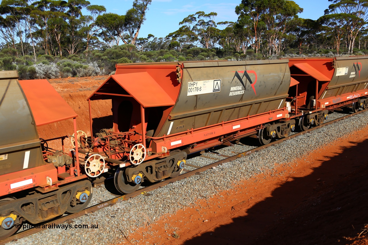 190109 1594
Binduli, Mineral Resources Ltd empty iron ore train 4030 with MRL's MHPY type iron ore waggon MHPY 00176 built by CSR Yangtze Co China serial 2014/382-176 in 2014 as a batch of 382 units, these bottom discharge hopper waggons are operated in 'married' pairs.
Keywords: MHPY-type;MHPY00176;2014/382-176;CSR-Yangtze-Rolling-Stock-Co-China;