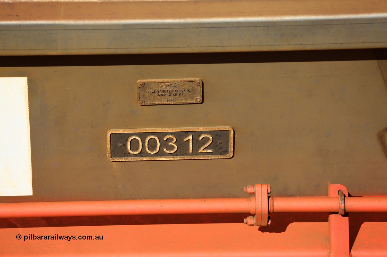 190109 1613
Binduli, Mineral Resources Ltd empty iron ore train 4030 with MRL's MHPY type iron ore waggon MHPY 00312 built by CSR Yangtze Co China serial 2014/382-312 in 2014 as a batch of 382 units, these bottom discharge hopper waggons are operated in 'married' pairs.
Keywords: MHPY-type;MHPY00312;2014/382-312;CSR-Yangtze-Rolling-Stock-Co-China;