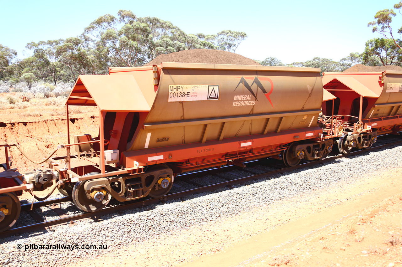 190129 4291
Binduli, on Mineral Resources Ltd loaded iron ore train service from Koolyanobbing to Esperance #3033 with MRL's MHPY type iron ore waggon MHPY 00138 built by CSR Yangtze Co China serial 2014/382-138 in 2014 as a batch of 382 units, these bottom discharge hopper waggons are operated in 'married' pairs.
Keywords: MHPY-type;MHPY00138;2014/382-138;CSR-Yangtze-Co-China;
