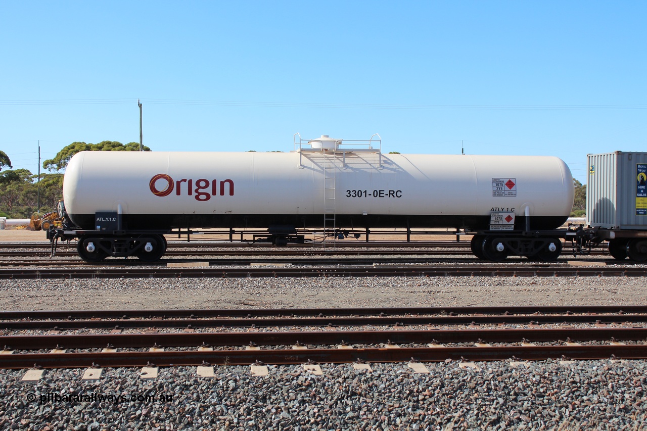 140309 IMG 1760
West Kalgoorlie, ATLY type gas tank waggon ATLY 1, built by Comeng NSW in 1968 as a Tg type tank waggon for Boral Gas as Tg 1 on the South Australian Railways, to the VR as TWF type TWF 10 in 1979, then later in 1979 to VTGX type. Off VR register 1988 and to AN as ATLX type ATLX 1, then to ATLY. Peter Donaghy image.
Keywords: Peter-D-Image;ATLY-type;ATLY1;Comeng-NSW;Tg-type;Tg1;TWF-type;TWF10;VTGX-type;ATLX-type;