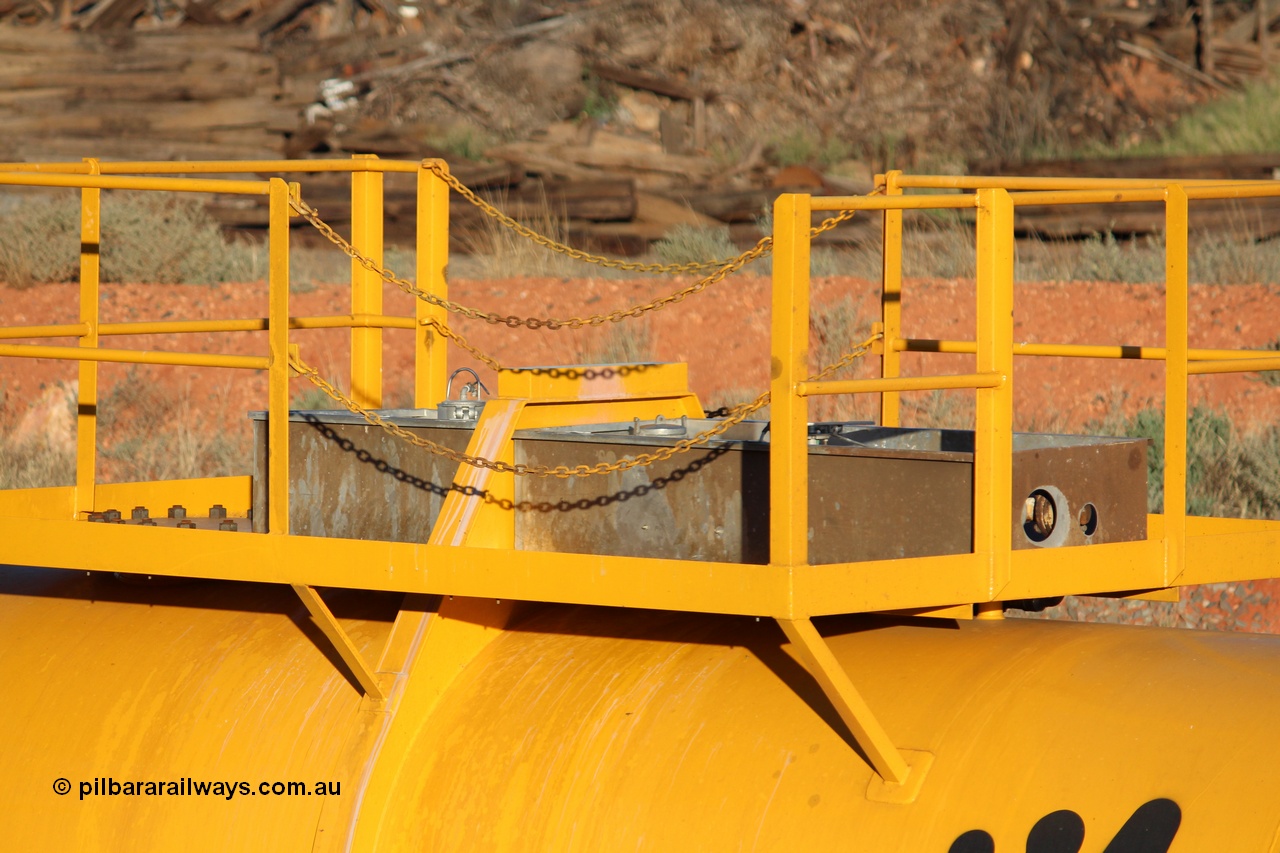 140413 IMG 1955
CSA sulphuric acid tank, original style loading platform on CSA sulphuric acid tanker, detail shot. Peter Donaghy image.
Keywords: Peter-D-Image;CSA-type;AQHY-type;