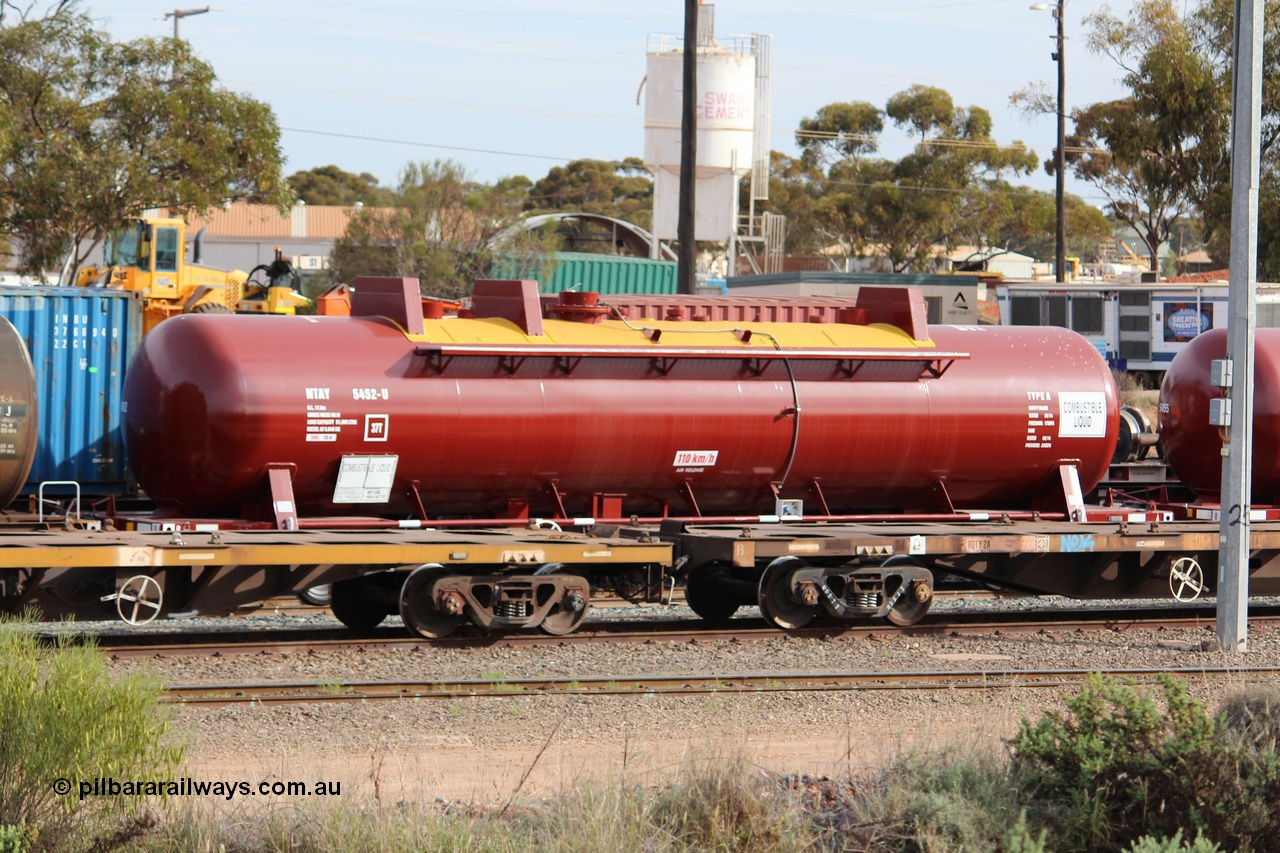 141028 IMG 3263
West Kalgoorlie, NTAY type fuel tank waggon NTAY 5452, orignally built by Indeng Qld for Mobil as part of a batch of seven NTAF tanks in 1981 as NTAF 452. Refurbished by Gemco WA for BP Oil, capacity of 61000 litres. Peter Donaghy image.
Keywords: Peter-D-Image;NTAY-type;NTAY5452;Indeng-Qld;NTAF-type;NTAF452;