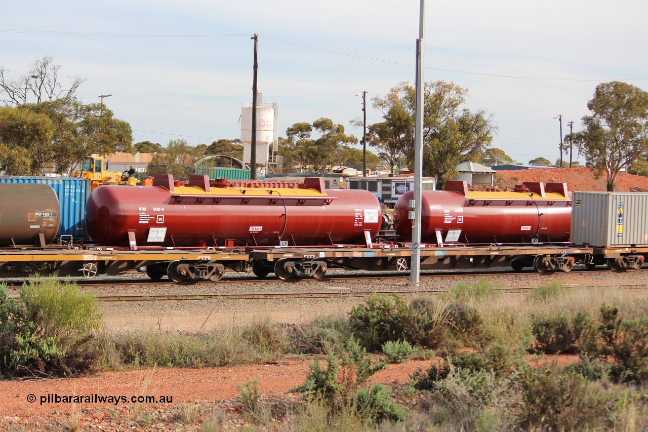 141028 IMG 3264
West Kalgoorlie, NTAY type fuel tank waggon NTAY 5452, orignally built by Indeng Qld for Mobil as part of a batch of seven NTAF tanks in 1981 as NTAF 452. Refurbished by Gemco WA for BP Oil, capacity of 61000 litres. Peter Donaghy image.
Keywords: Peter-D-Image;NTAY-type;NTAY5452;Indeng-Qld;NTAF-type;NTAF452;
