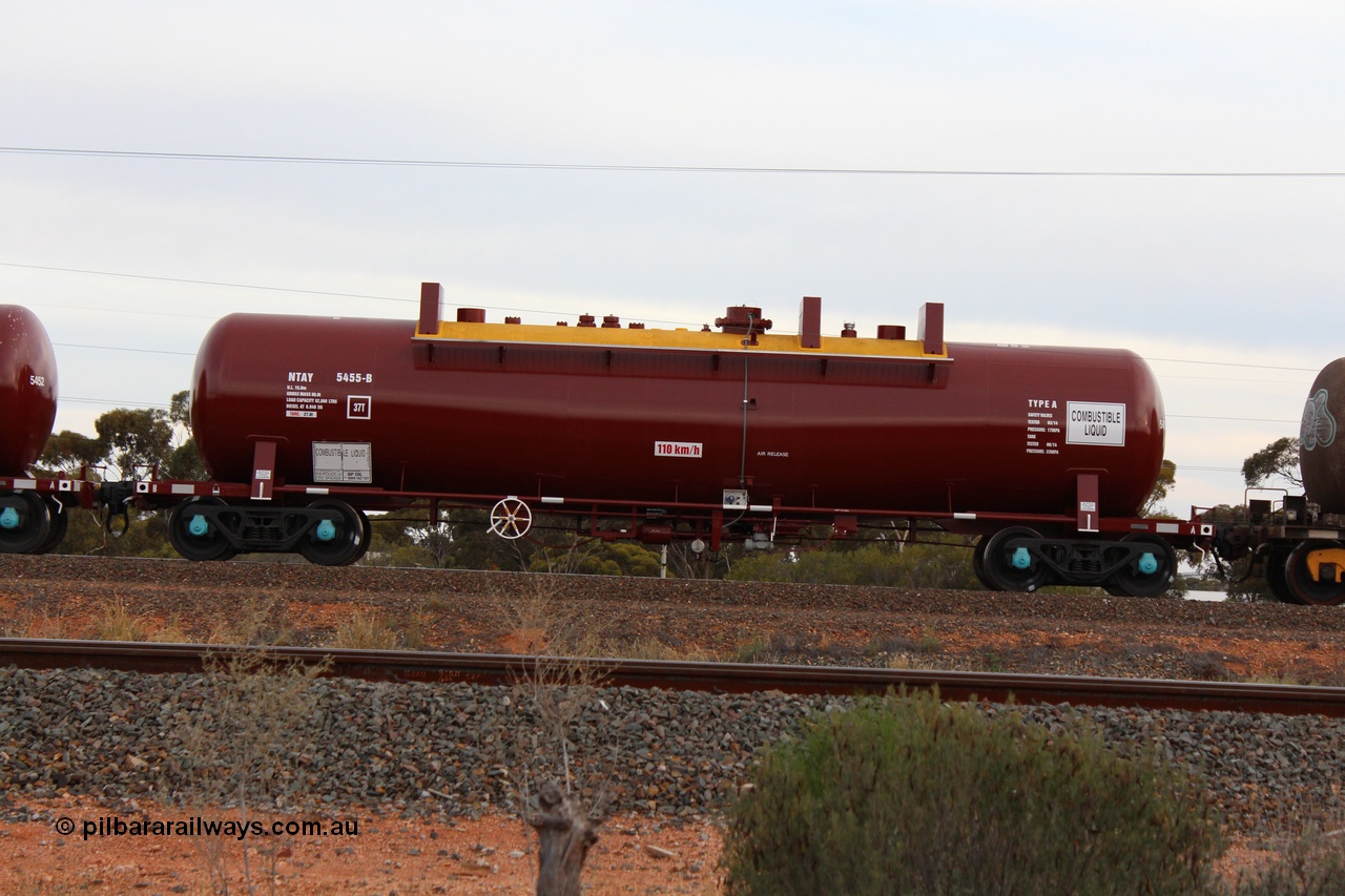 141028 IMG 3274
West Kalgoorlie, NTAY type fuel tank waggon NTAY 5455 with 62,000 litre capacity for BP. Refurbished by Gemco WA in June 2014 from ex Mobil Oil NTAF type tank waggon NTAF 5455. In BP Oil ownership. I think this is an Indeng Qld built NTAF 455 the final of seven such tanks built for Mobil of NSW in 1981. Peter Donaghy image.
Keywords: Peter-D-Image;NTAY-type;NTAY5455;NTAF-type;Indeng-Qld;NTAF455;