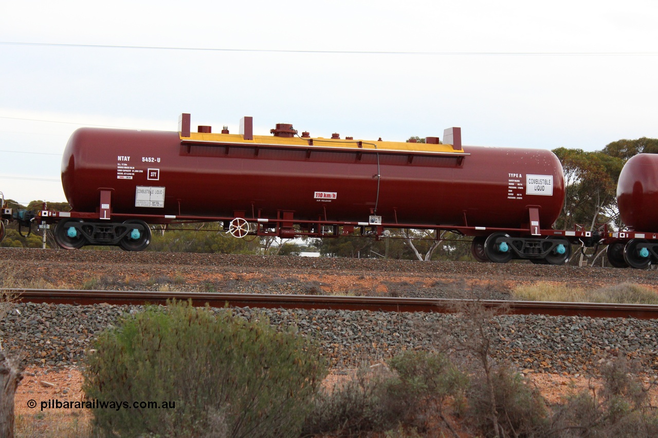 141028 IMG 3277
West Kalgoorlie, NTAY type fuel tank waggon NTAY 5452, orignally built by Indeng Qld for Mobil as part of a batch of seven NTAF tanks in 1981 as NTAF 452. Refurbished by Gemco WA for BP Oil, capacity of 61000 litres. Peter Donaghy image.
Keywords: Peter-D-Image;NTAY-type;NTAY5452;Indeng-Qld;NTAF-type;NTAF452;