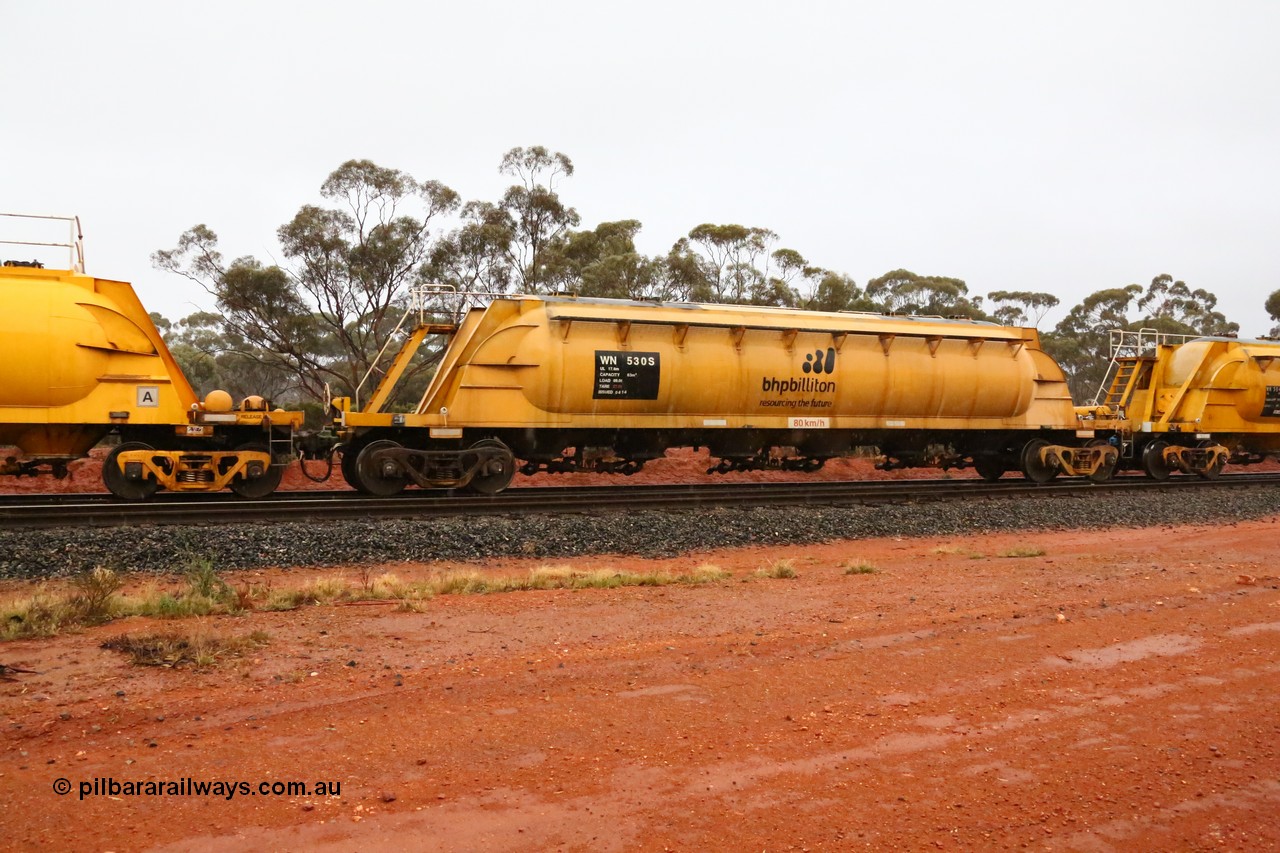 160524 4368
Binduli, nickel concentrate train 3438, WN type pneumatic discharge nickel concentrate waggon WN 530, one of thirty built by AE Goodwin NSW as WN type in 1970 for WMC.
Keywords: WN-type;WN530;AE-Goodwin;
