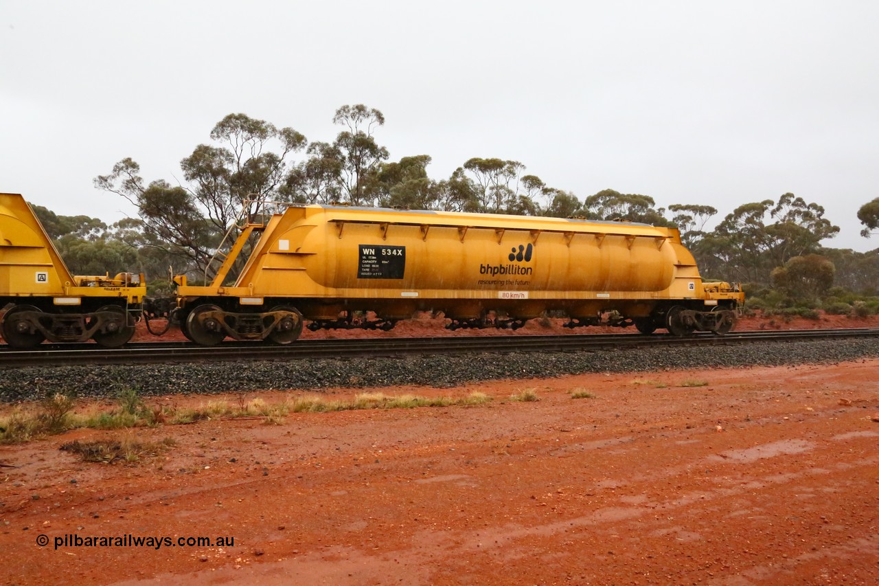 160524 4376
Binduli, nickel concentrate train 3438, WN type pneumatic discharge nickel concentrate waggon WN 534, one of a further ten built by WAGR Midland Workshops as WN type in 1975 for WMC.
Keywords: WN-type;WN534;WAGR-Midland-WS;