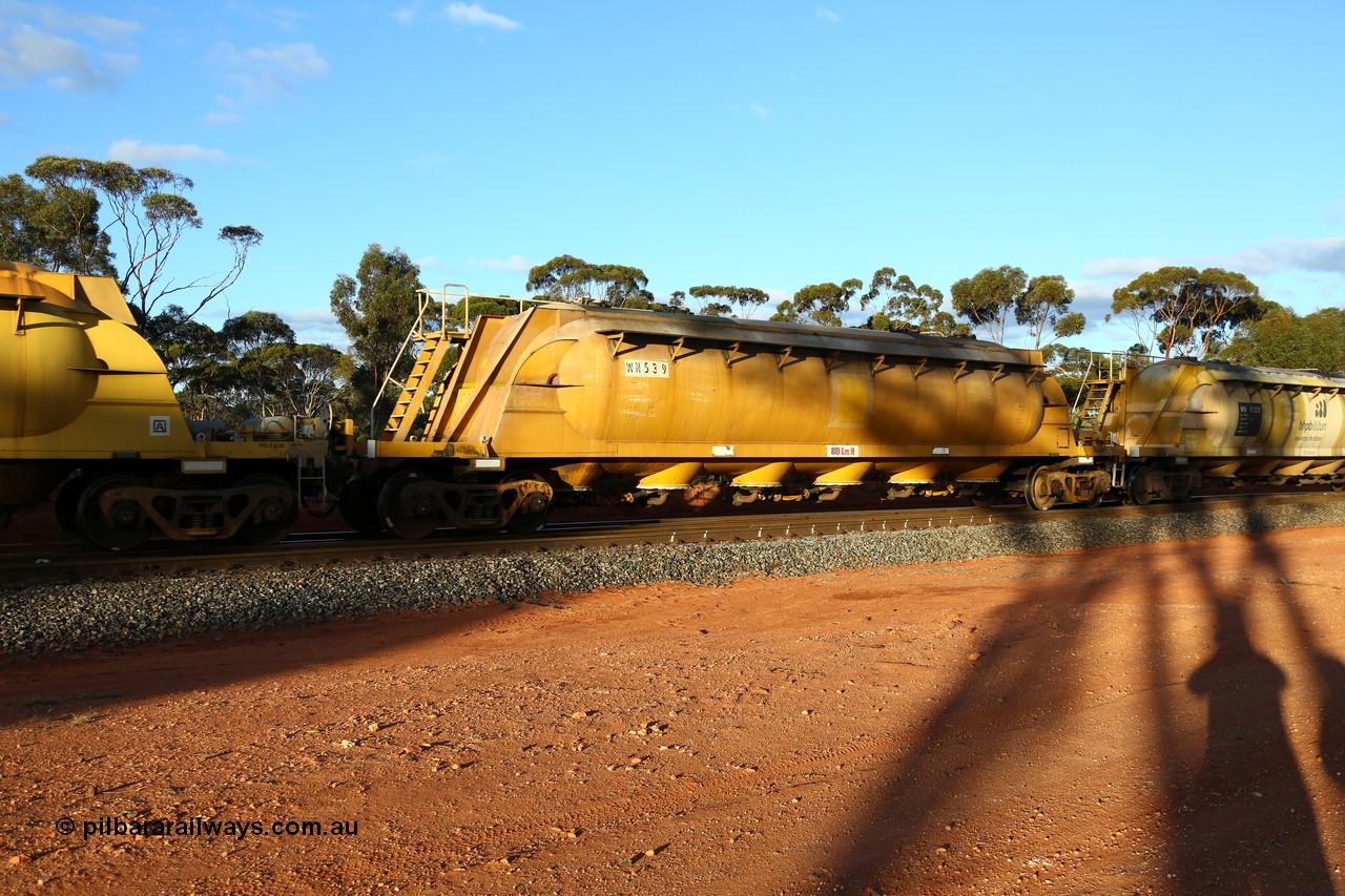 160525 5195
Binduli, nickel concentrate train 4438, pneumatic discharge nickel concentrate waggon WN 539, one of a further ten built by WAGR Midland Workshops as WN type in 1975 for WMC.
Keywords: WN-type;WN539;WAGR-Midland-WS;
