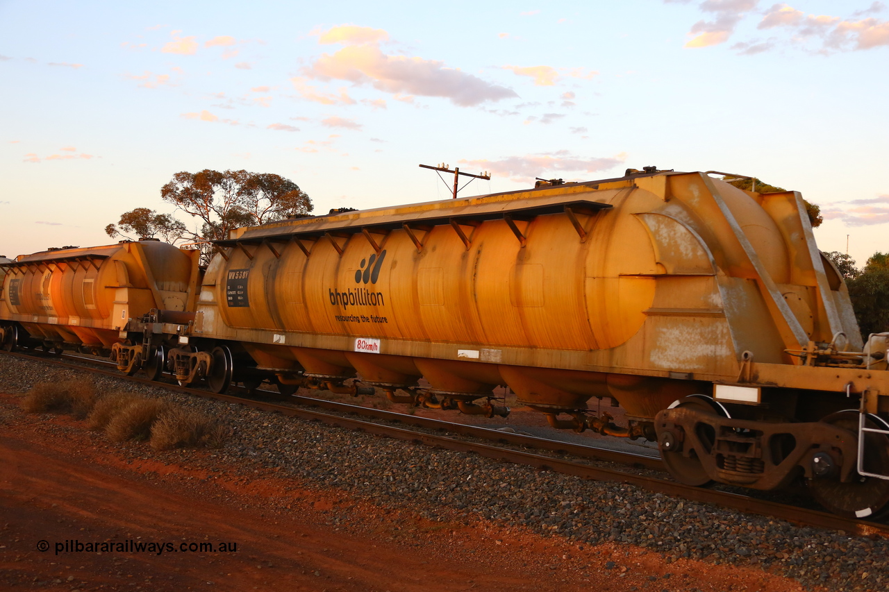 190107 0671
Kalgoorlie, WN 538, pneumatic discharge nickel concentrate waggon, one of a further ten units built by WAGR Midland Workshops as WN type in 1975 for WMC.
Keywords: WN-type;WN538;WAGR-Midland-WS;