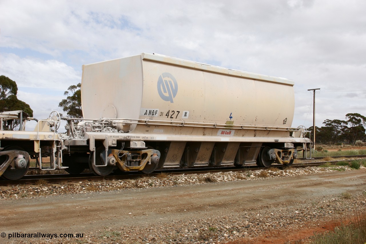 051101 6427
Parkeston, AHQF 31427 seen here in Loongana Limestone service, originally built by Goninan WA for Western Quarries as a batch of twenty coded WHA type in 1995. Purchased by Westrail in 1998.
Keywords: AHQF-type;AHQF31427;Goninan-WA;WHA-type;