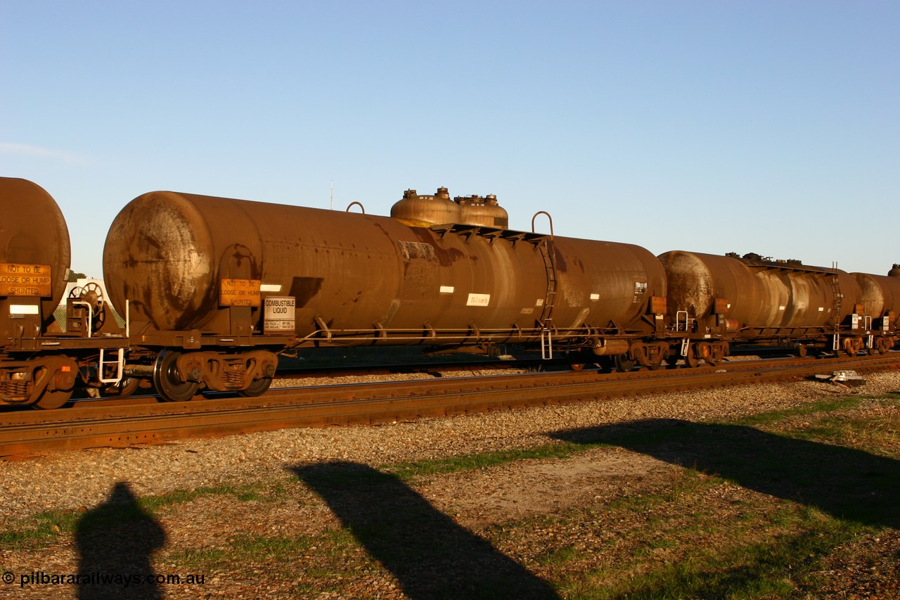 060603 5271 ATGY512Q
Midland, ATGY 512 fuel tank waggon built by Tulloch Ltd NSW in 1970 for BP Oil with 511 as WJG types, 96,000 litres one compartment two domes.
Keywords: ATGY-type;ATGY512;Tulloch-Ltd-NSW;WJG-type;