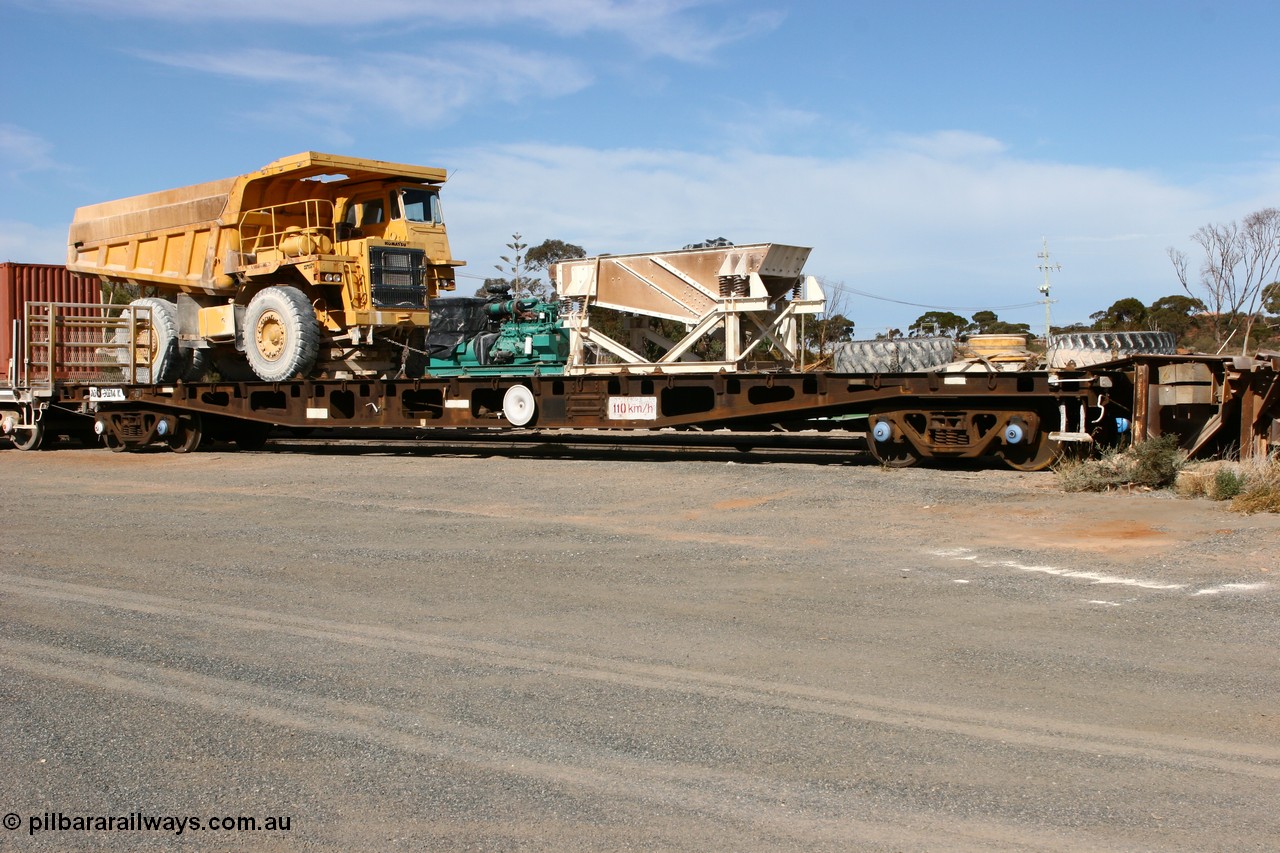 070527 9173
Parkeston, AQCY 30214 container waggon, originally one of forty five built by WAGR Midland Workshops in 1974 as WFX type, to WQCX in 1980 in Loongana Limestone traffic.
Keywords: AQCY-type;AQCY30214;WAGR-Midland-WS;WFX-type;WQCX-type;